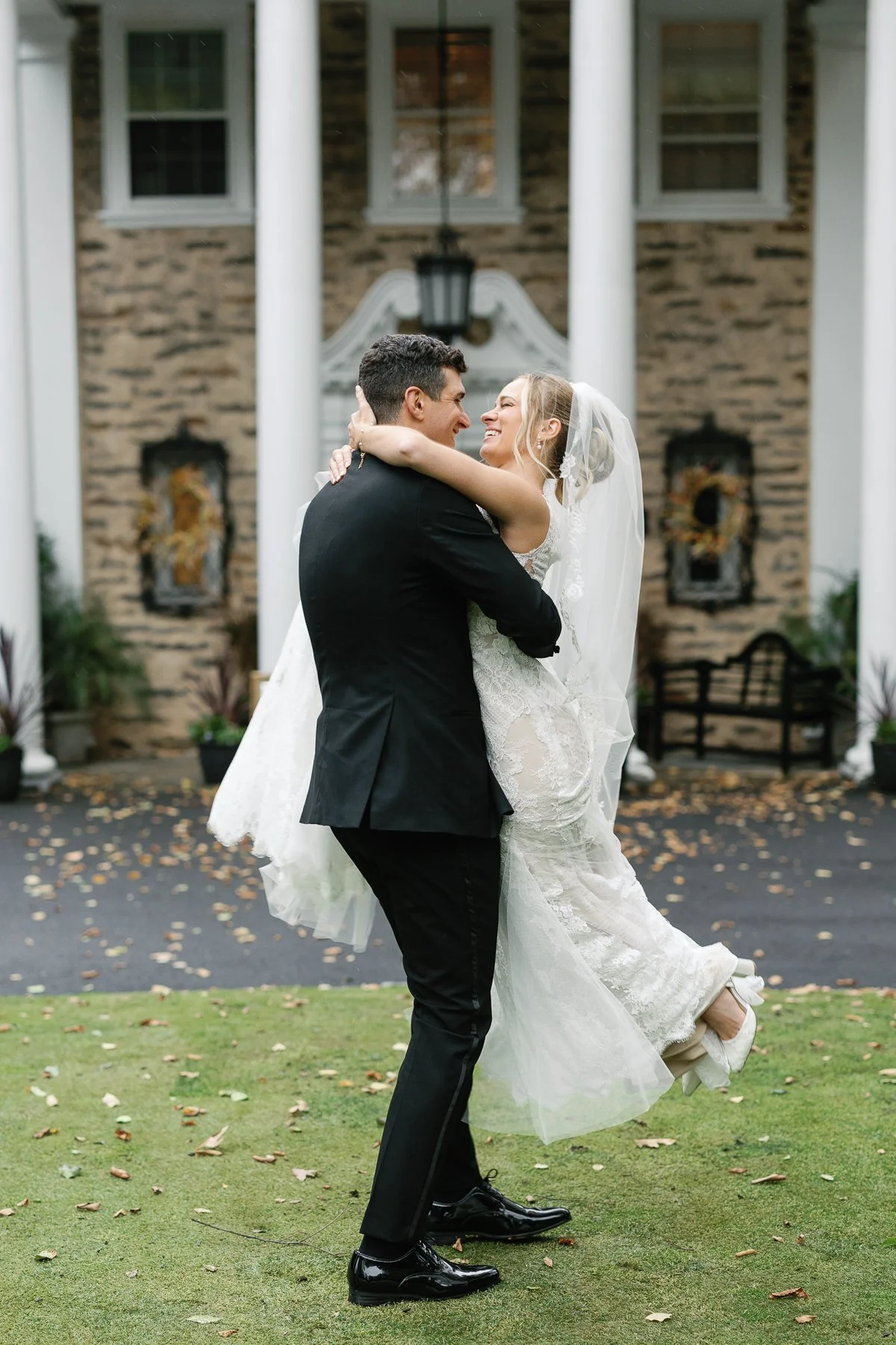 Best Philadelphia Wedding Photographer