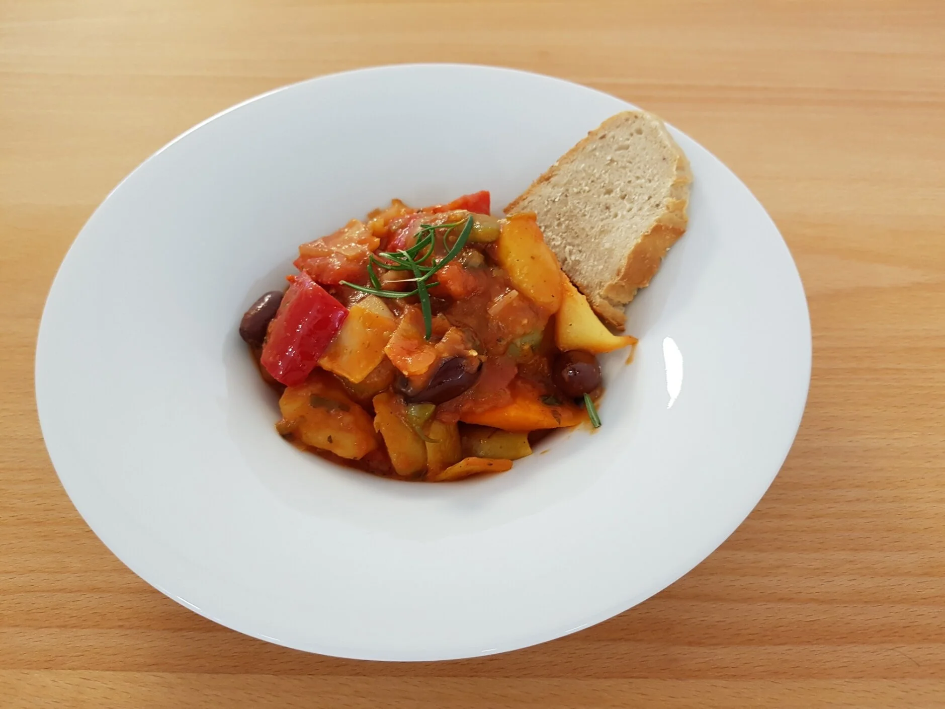 Mediterraner Gemüseeintopf