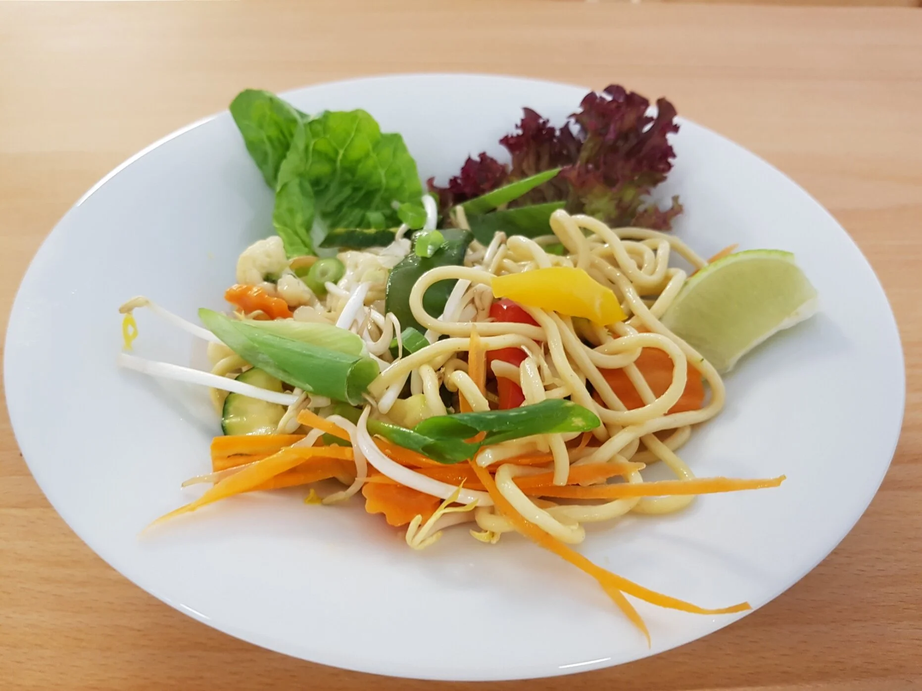  Woknudeln mit Gemüse