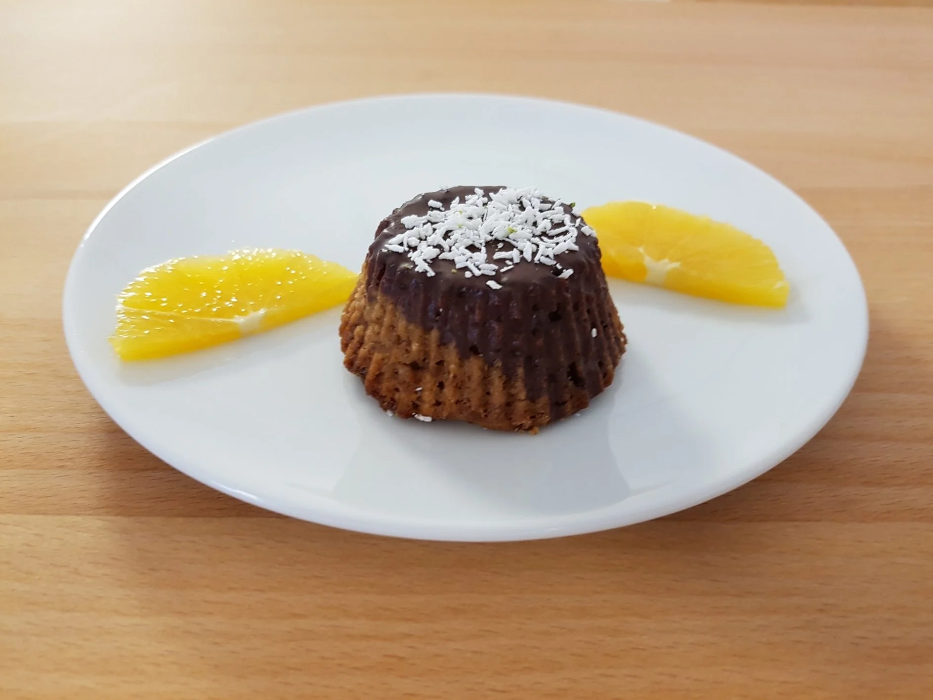 Weihnachtlicher Nuss-Gewürz-Muffin