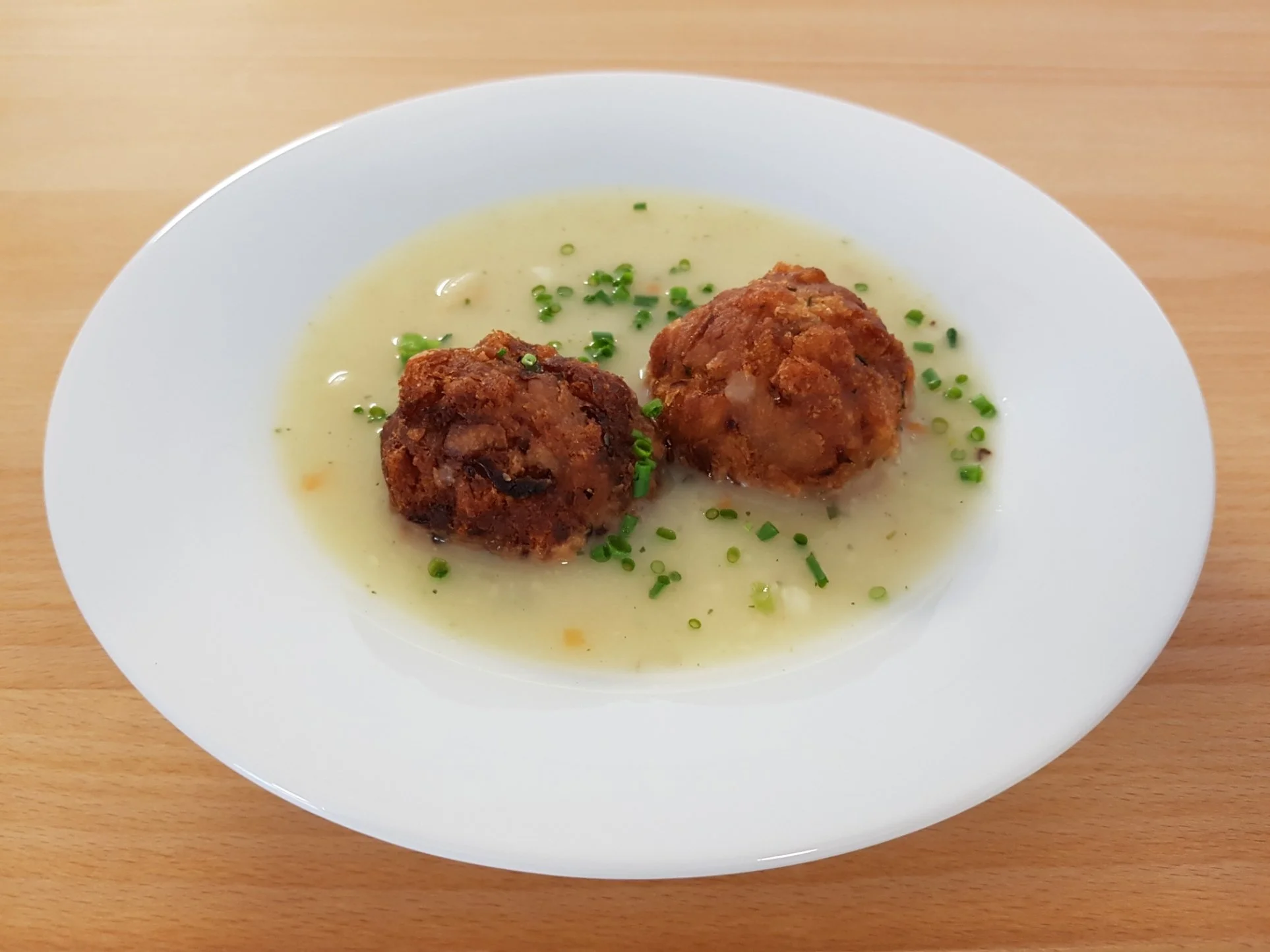 Fastenknödelsuppe Oberländer Art