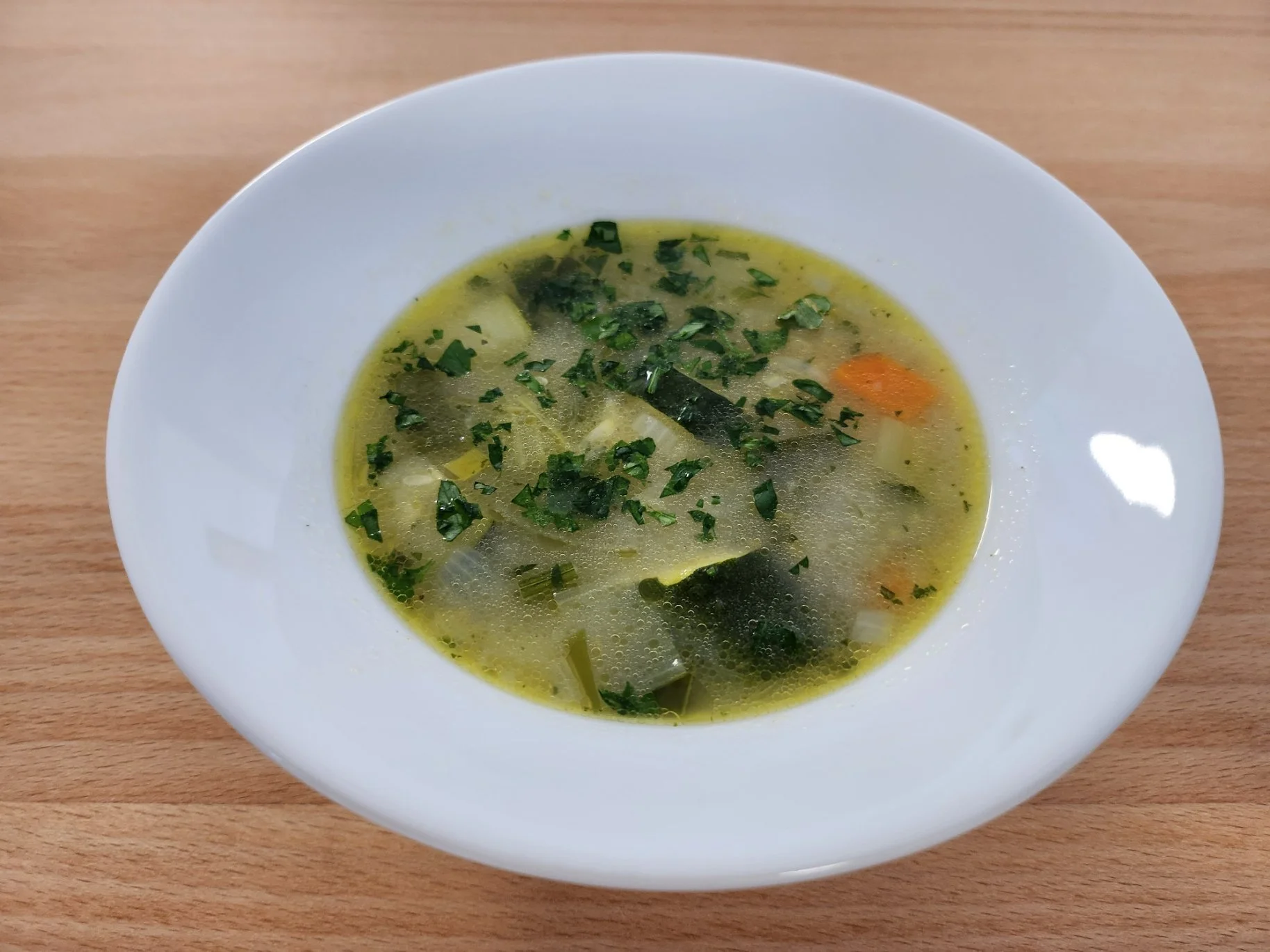 Gemüsesuppe