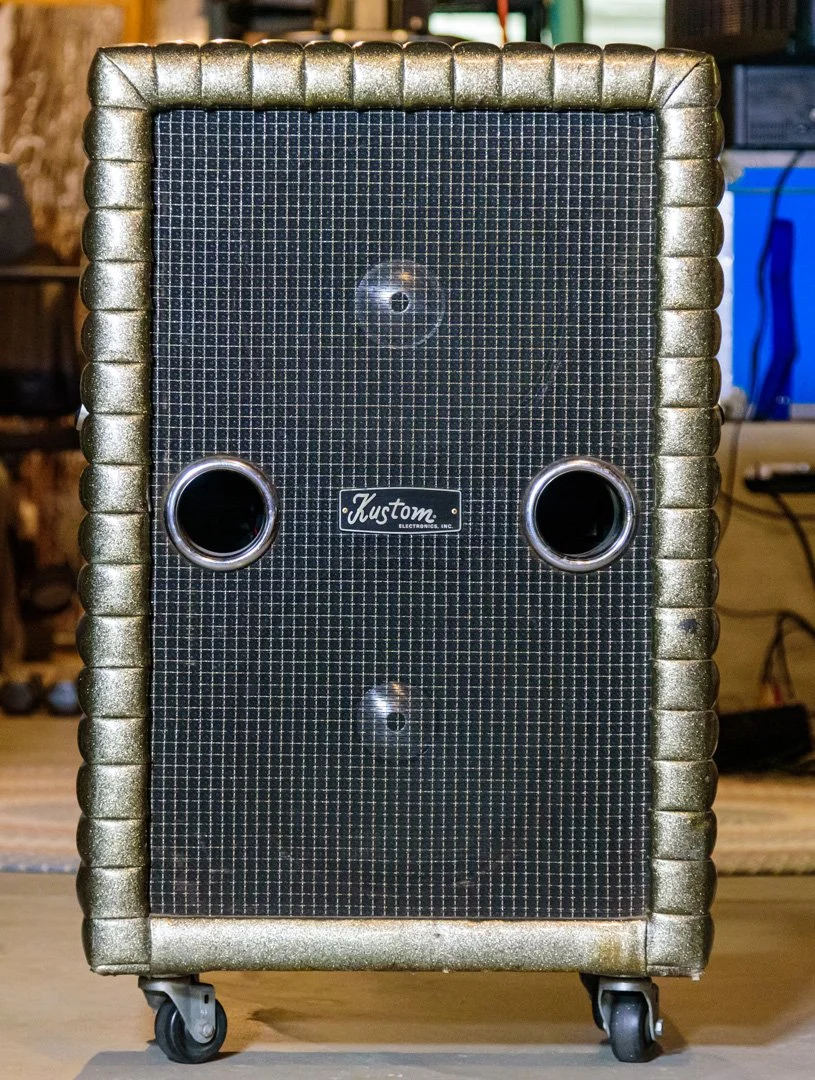 Cab05-2 15 Dark Gold 2885 02.jpg
