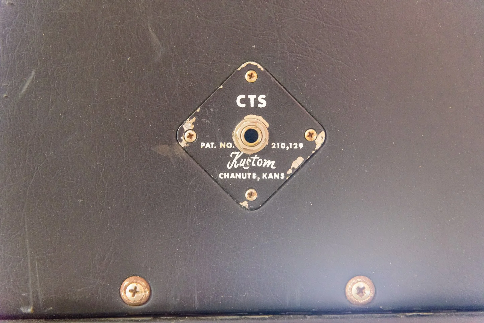 Cab08-2 12 STS Black04.jpg