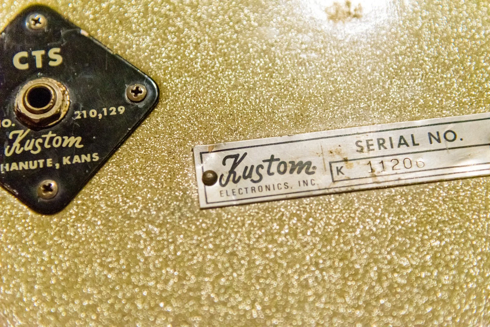 Cab15-4 10 Champagne STS 11206 06.jpg