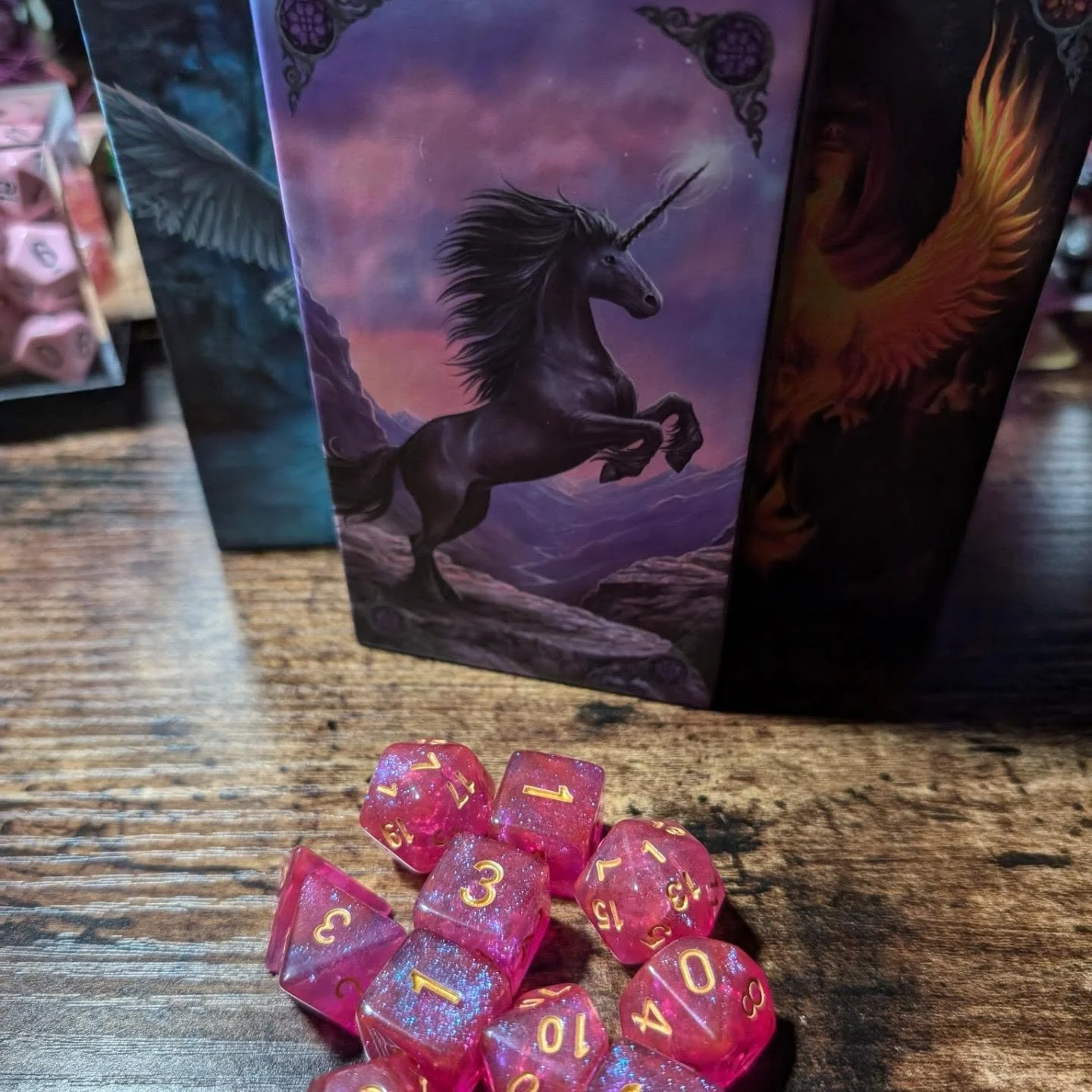 Tonight on #DiceDive we looked at these incredible #dice from @critituk . The super sparkly dice are from their collaboration with artist Anne Stokes. These are beautiful and the sparkle is so incredible that pictures don't do them justice! And those