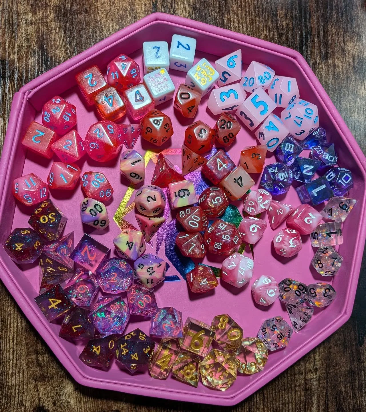 #dicepull for tonight - leaning into my pink vibes with this #dicepallette #allthedice #ilovedice #dicecollection #dicedragon #gmlikeagirl