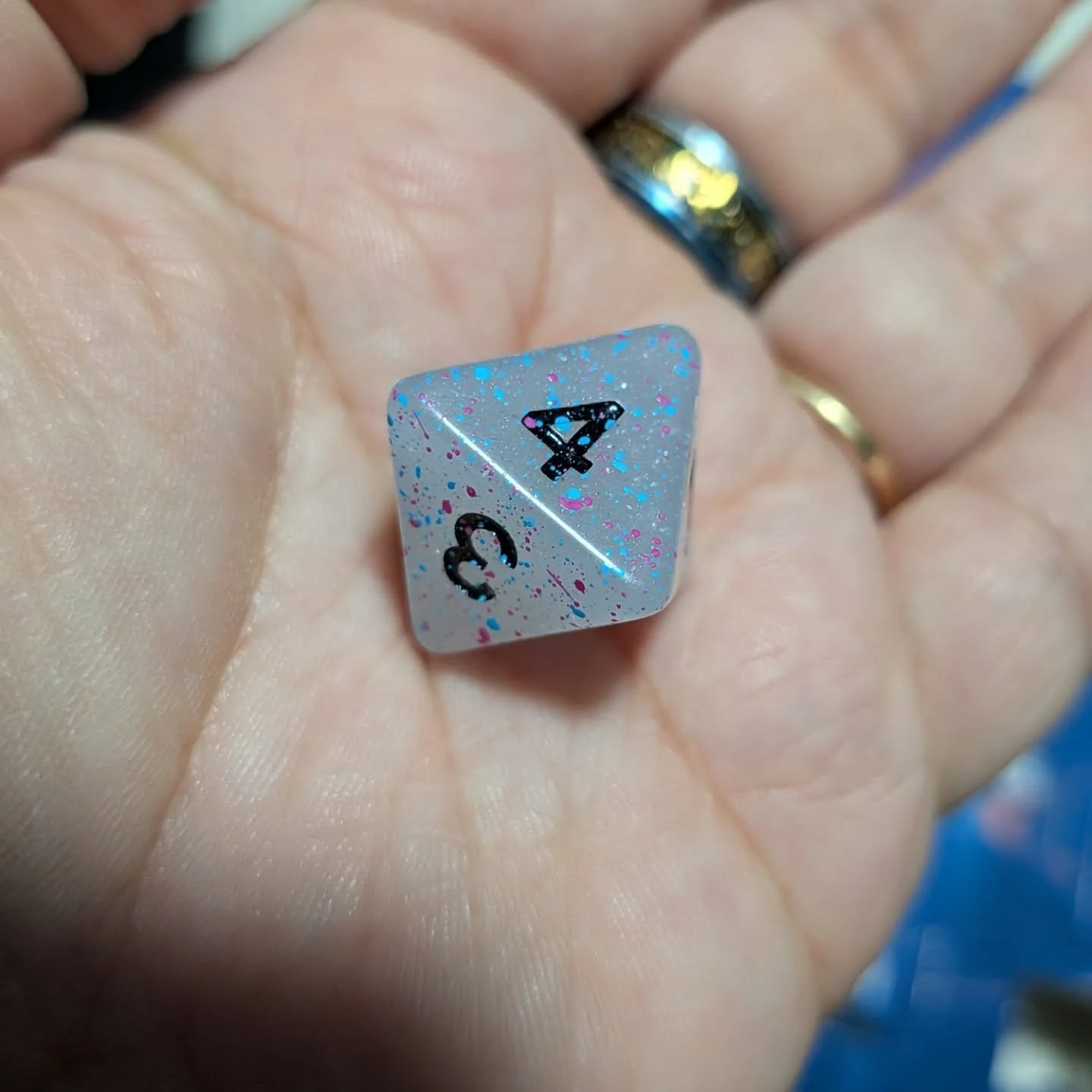 Forgot to post yesterday so here is the d8 from #day10 and the d20 from #day11 both from the Arcane Storm set from @dicebound 's #diceadventcalendar . Aren't they gorgeous? I am loving this set. #DicemberDaily #allthedice #ilovedice #dicefordays #dic