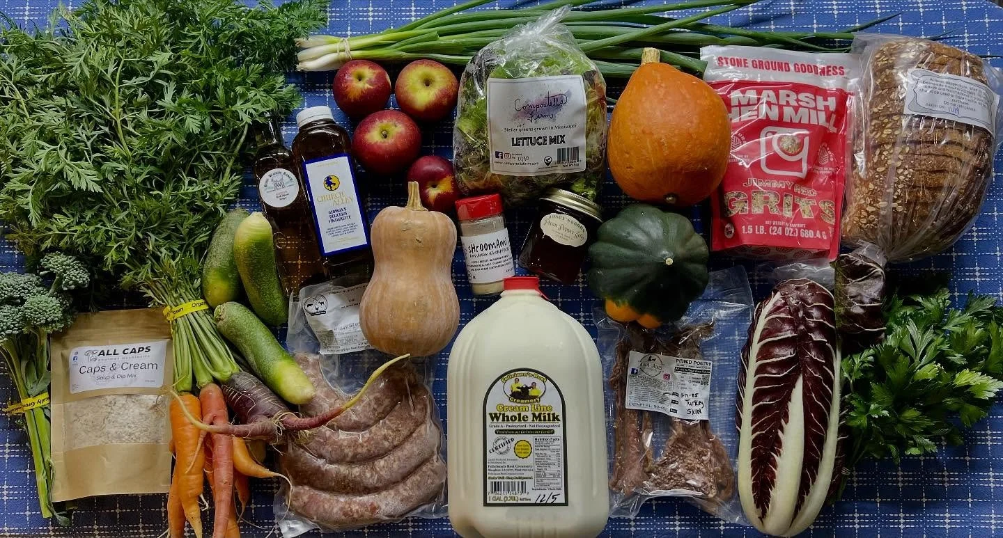 Gorgeous and bountiful local food for your Thanksgiving sides and desserts (and all your meals before then!).

The cool season produce from @compostellafarm, @riverqueengreens and @2_dog_farms (and more coming tomorrow from Homegrown in Folsom) is ab