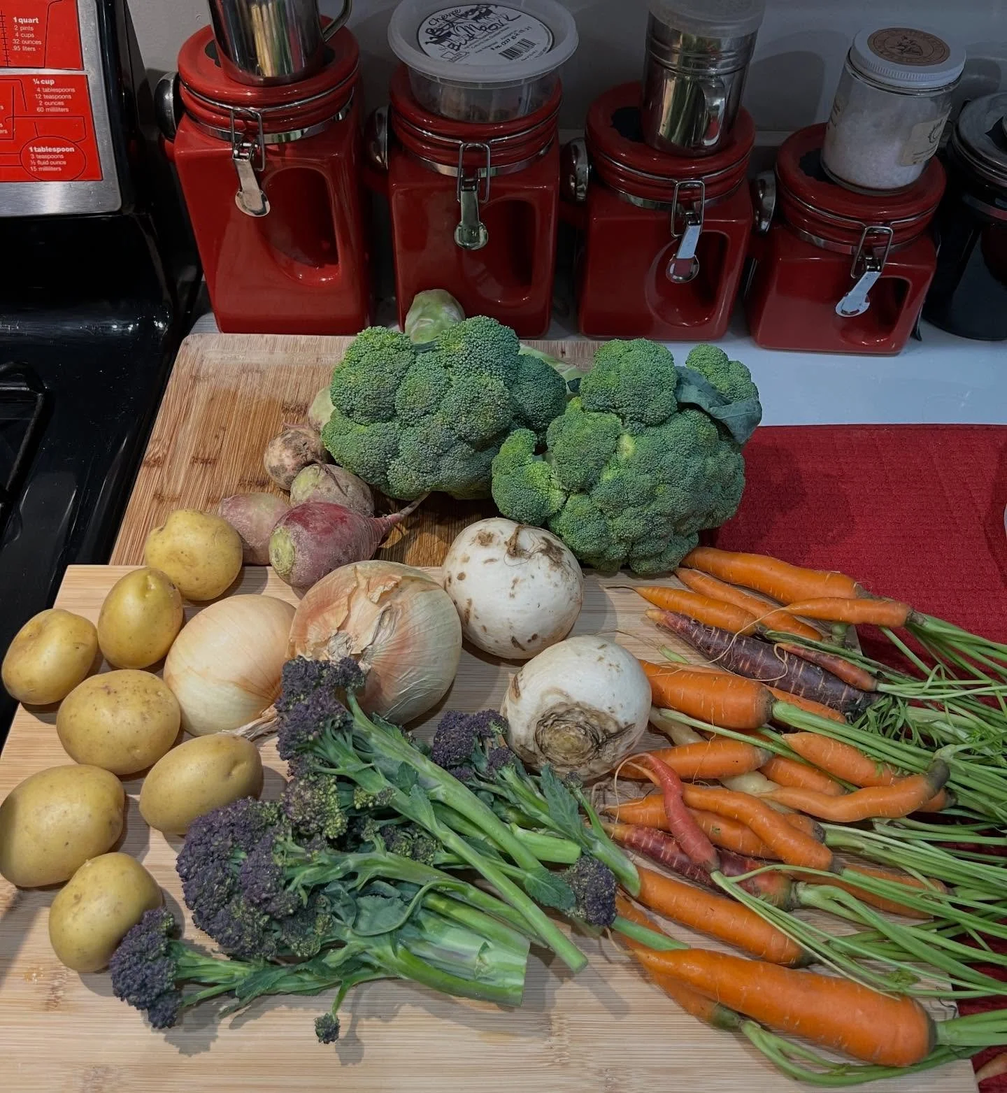 Do you need some cooking ideas for the weekend?

Here&rsquo;s what we&rsquo;ve been making lately *and* we have almost ALL these ingredients at the shop this weekend (except summer squash, okra, cukes and other things that have gone out of season in 