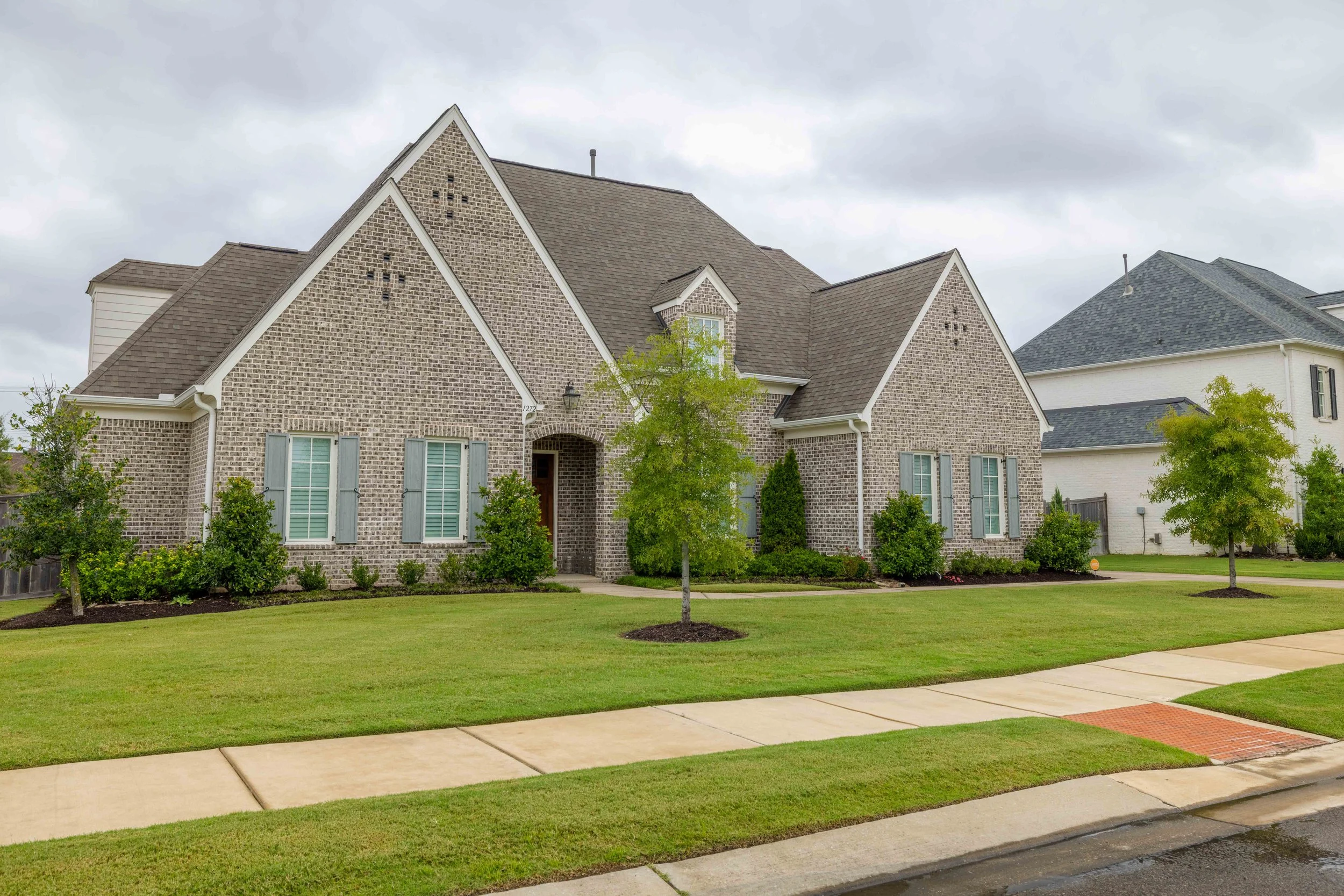 Residential Real Estate Listing Photos