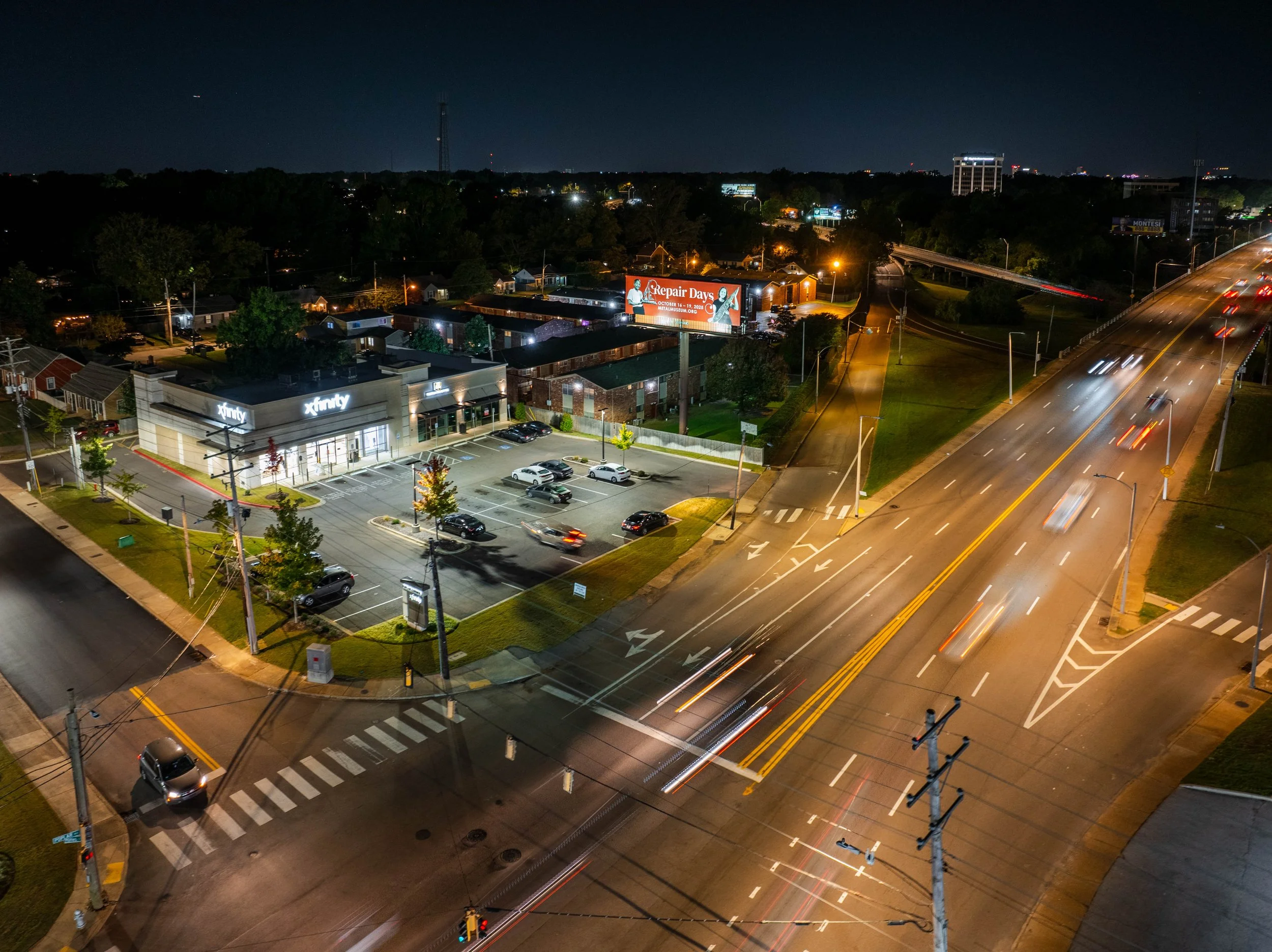 Commercial Real Estate Photography - 2847 Poplar Ave, Memphis