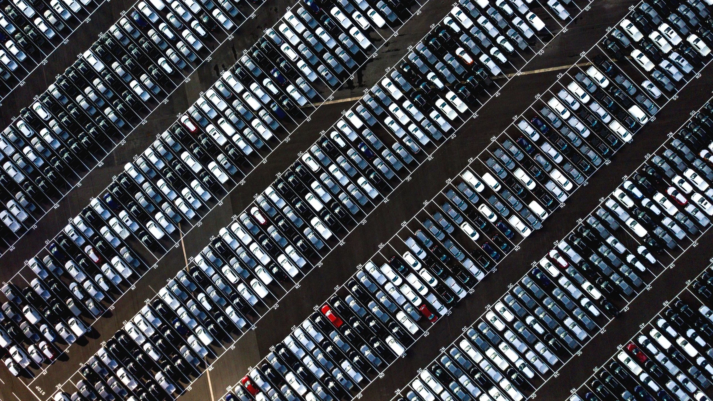 Parkinglot_ryan-searle-377260-unsplash.jpg