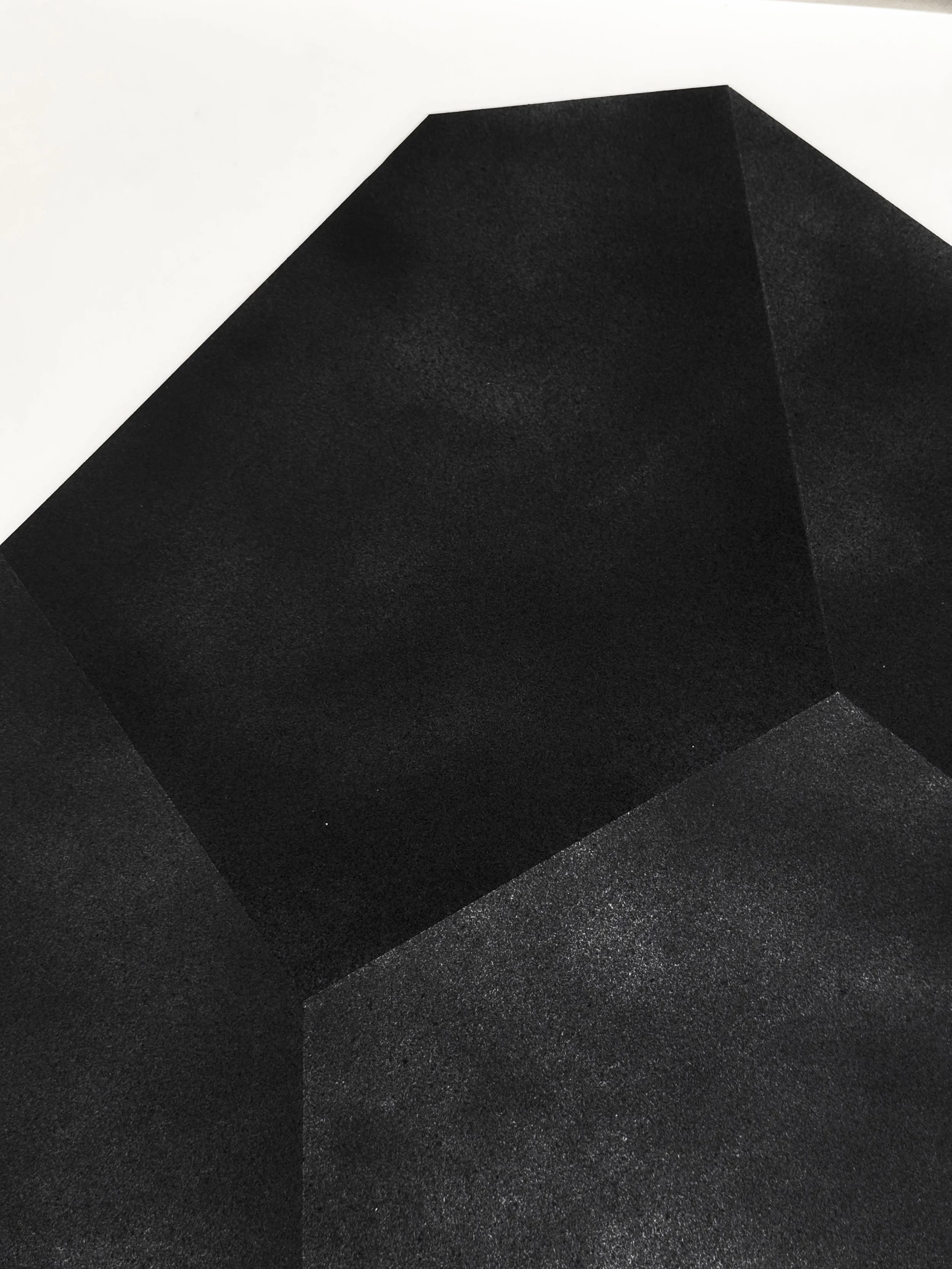 Obsidian Polygon 08 Detail.jpg