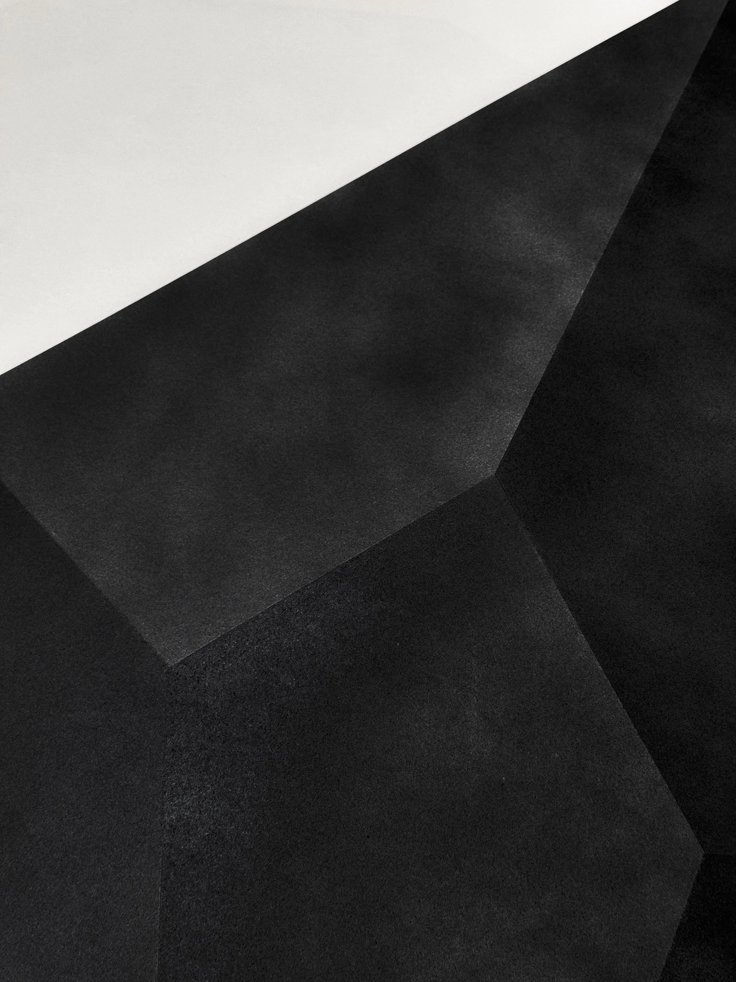 Obsidian Polygon 05 Detail.jpg
