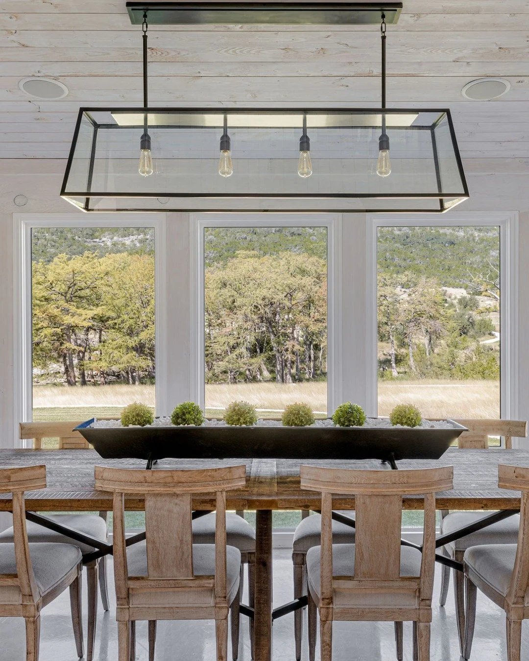 A hidden Hill Country compound with a main cottage, guest bungalow, bunkhouse, and a manicured trail that leads straight to clear, swimmable water. Designed for long weekends, big gatherings, and traditions that stretch across generations. This priva