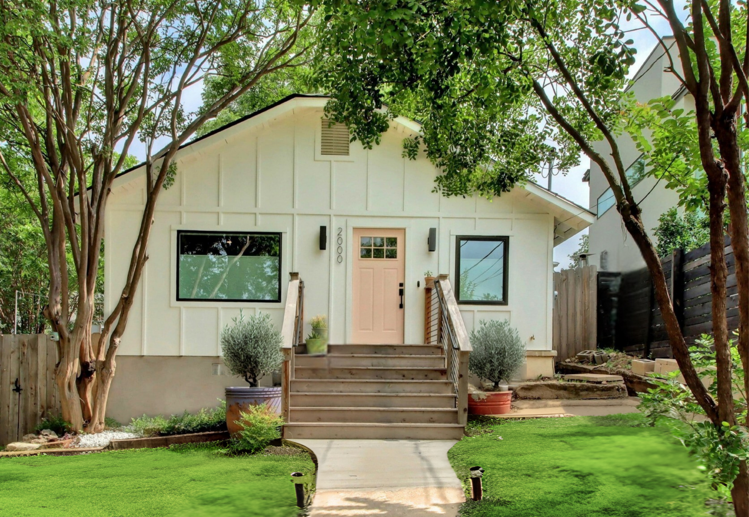 Sold - 2000 E 8th Street