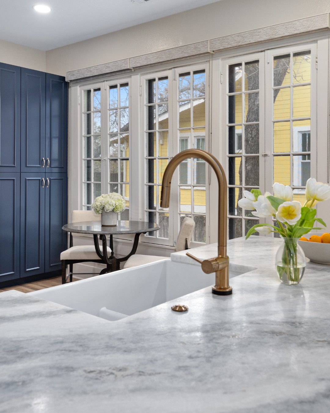 Some homes need more than exposure, they need the right story.

807 W 30th was more than a beautifully updated Central Austin home near UT. The separate guest apartment with its own entrance, kitchen, and bath added the kind of flexibility today&rsqu