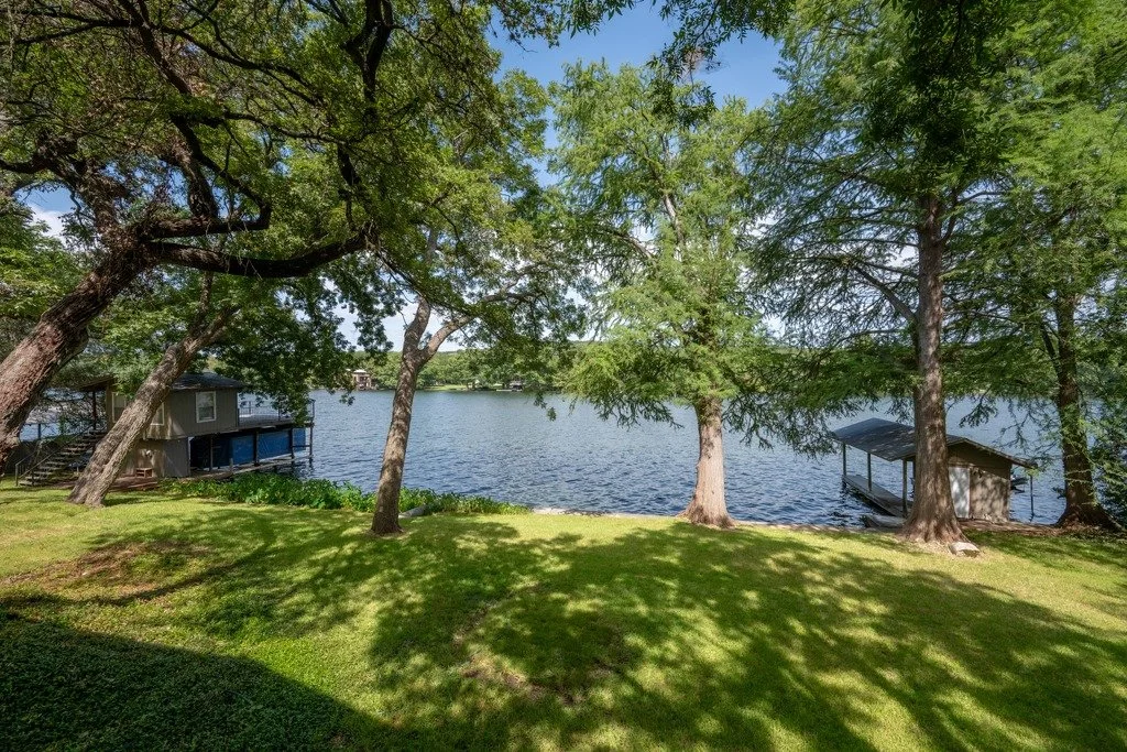 Copy of 4206_Rivercrest_Drive_0016.jpeg