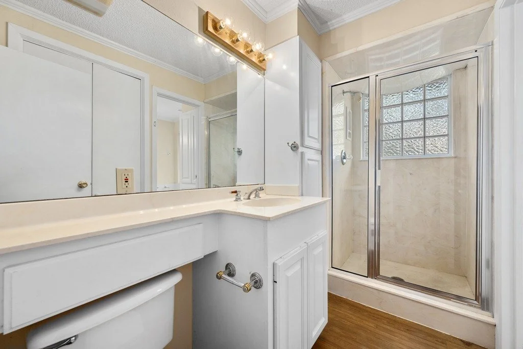 Copy of 4206_Rivercrest_Drive_0011.jpeg