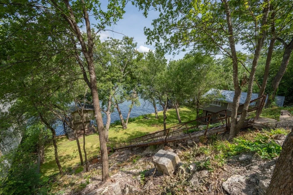 Copy of 4206_Rivercrest_Drive_0005.jpeg