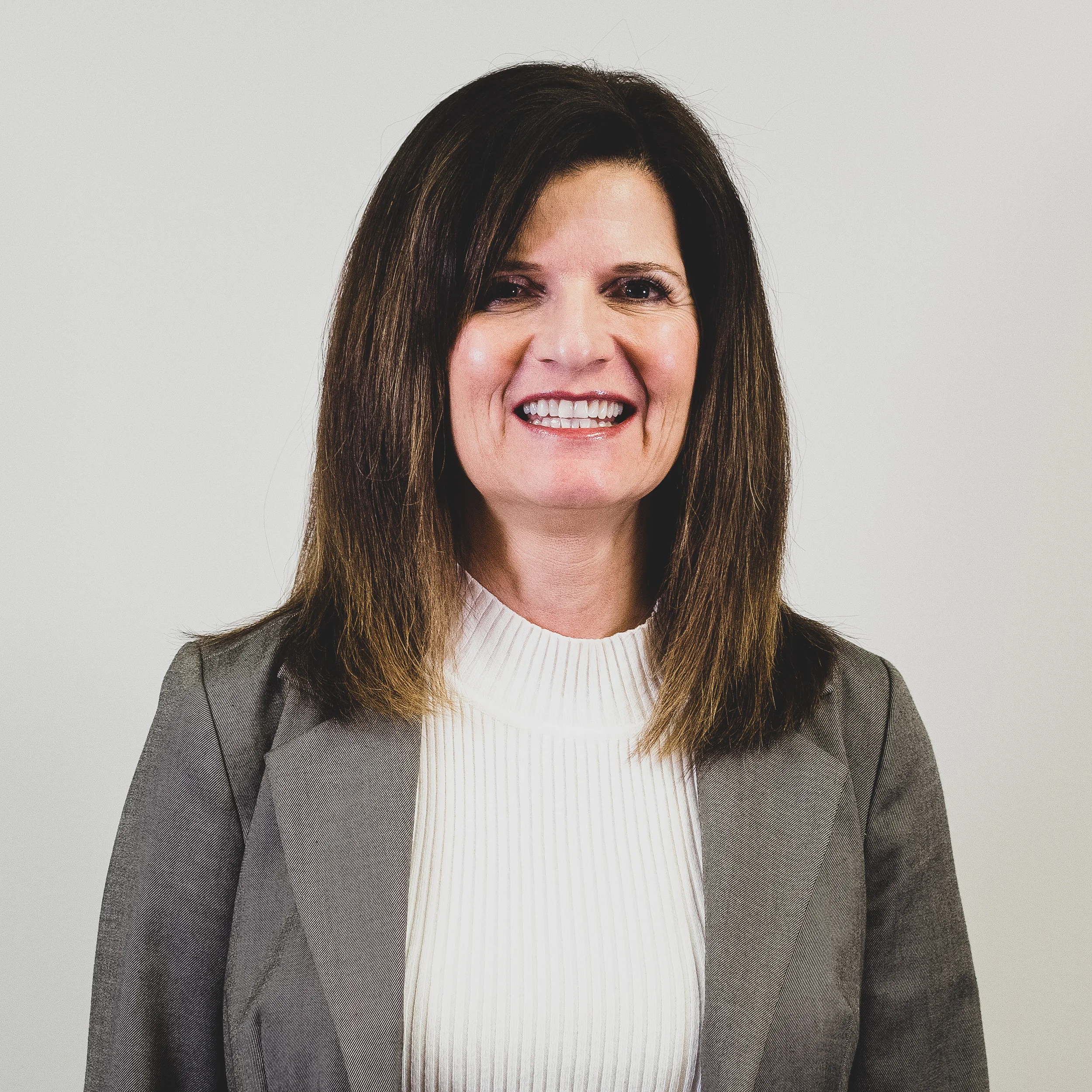 Emilie Stein ( email ) Graphics Designer
