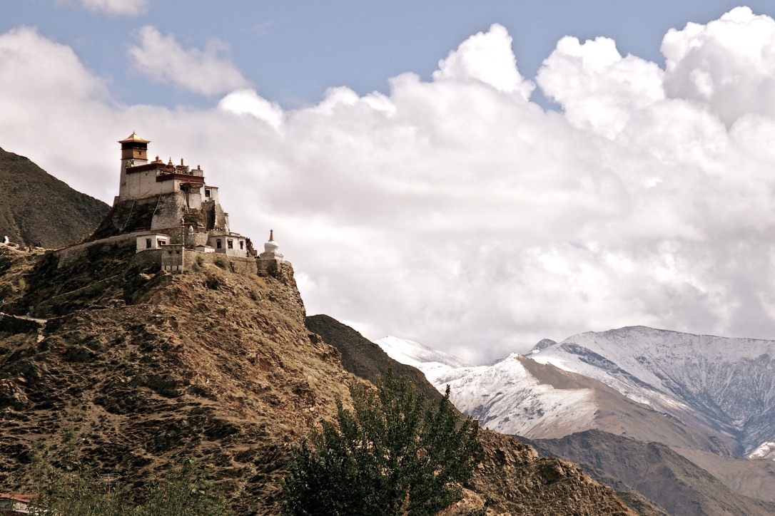Yumba Lhakang Monastery, 2nd Century BCE