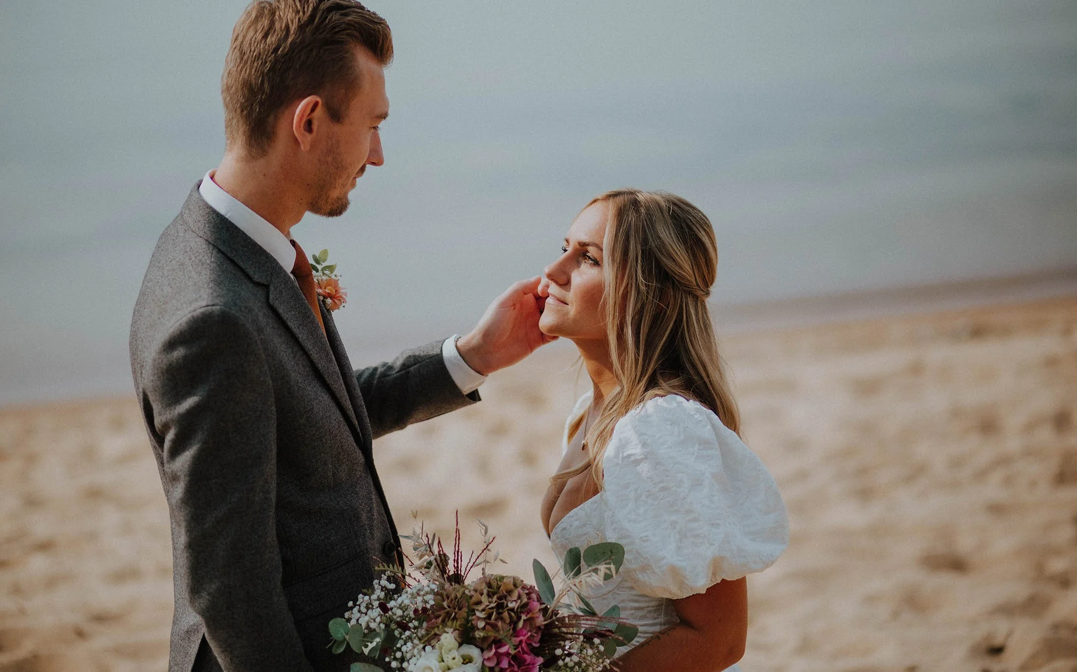 marcus-caroline-225.jpg