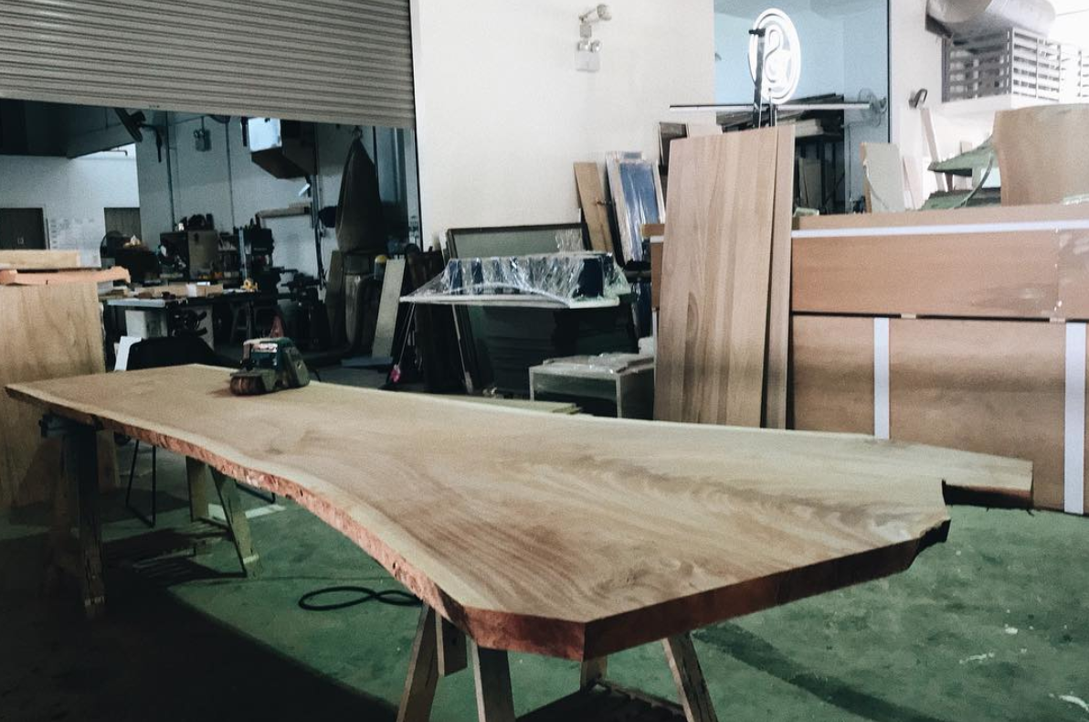A piece of Singaporean Mahogany in the Roger&Sons workshop