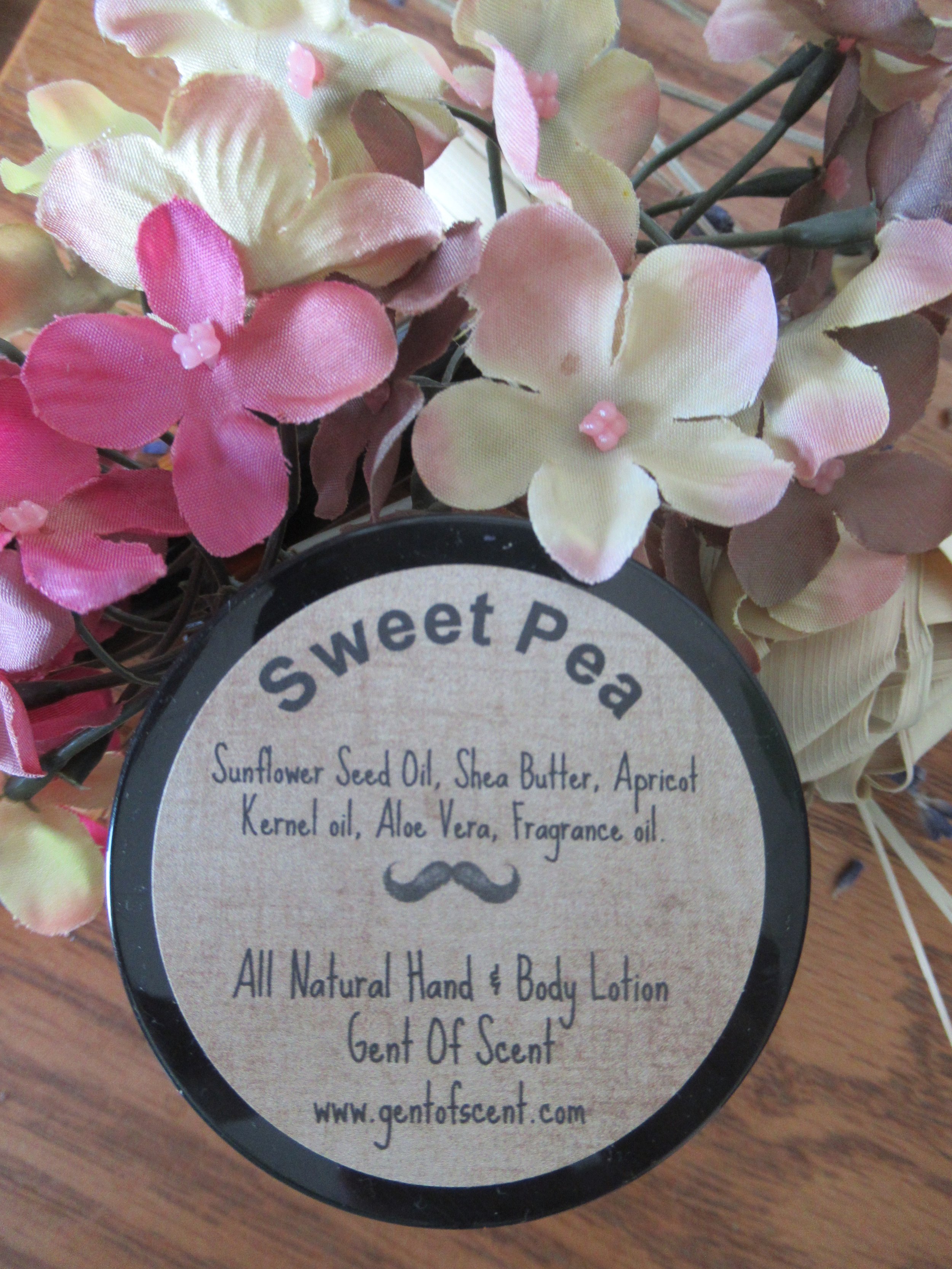 SWEET PEA ESSENTIAL OIL HAND AND BODY LOTION — The Gent of Scent
