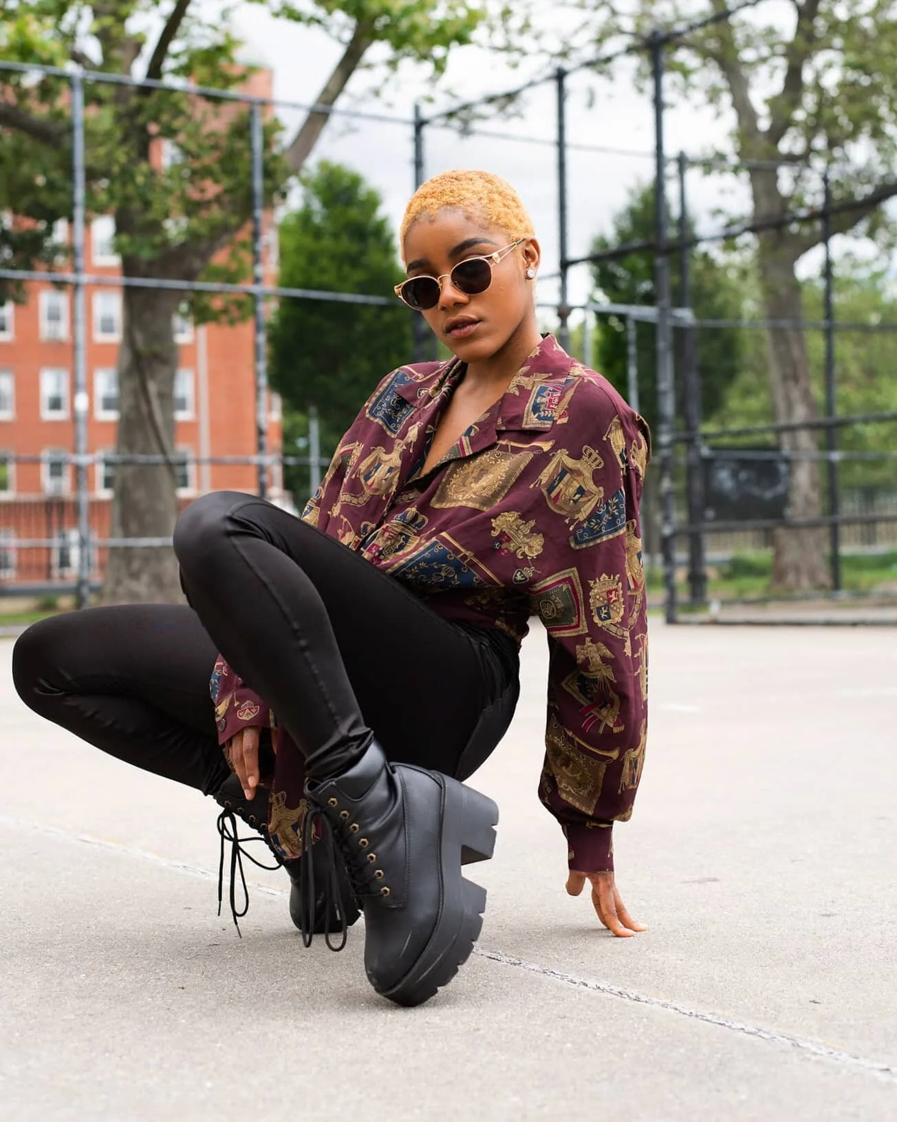 Fly like that 
Big heart
Looks sweet 
Scorchin
These flames burn deep
Tred light bby
Don't test me ⚔️👑🐲