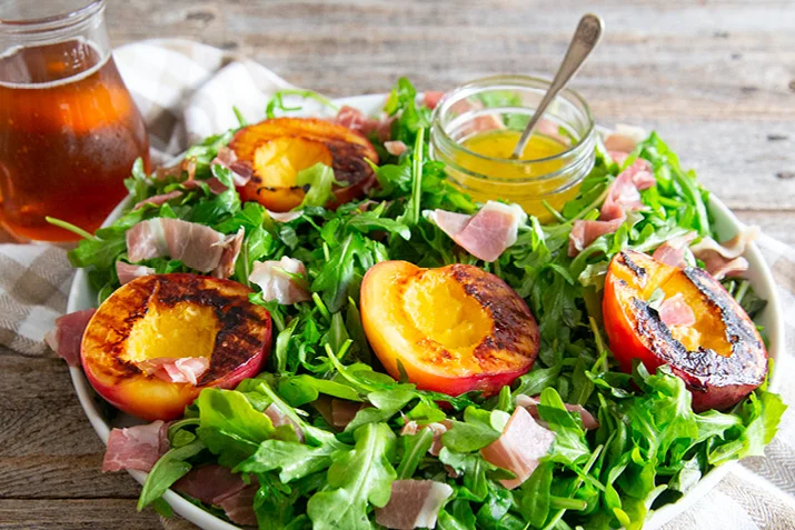 Prosciutto_and_Grilled_Nectarine_Salad.jpg