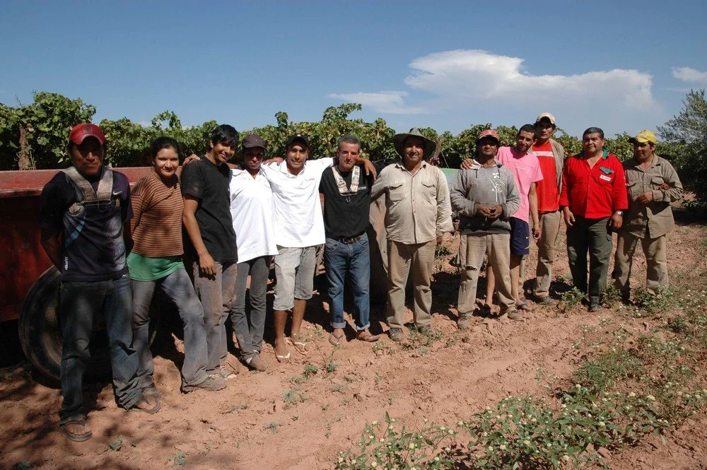 Co-op Month Sale! 🍷 Did you know La Riojana is one of the largest Fairtrade-certified cooperatives in the world? 🎉 As a co-op, they&rsquo;re owned by their workers, ensuring fair wages and shared profits. Their commitment to quality, sustainability