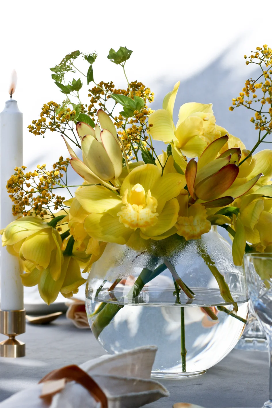 A-table-story_påskebord_leje-af-service_påskeblomster-12-of-19-1.jpg