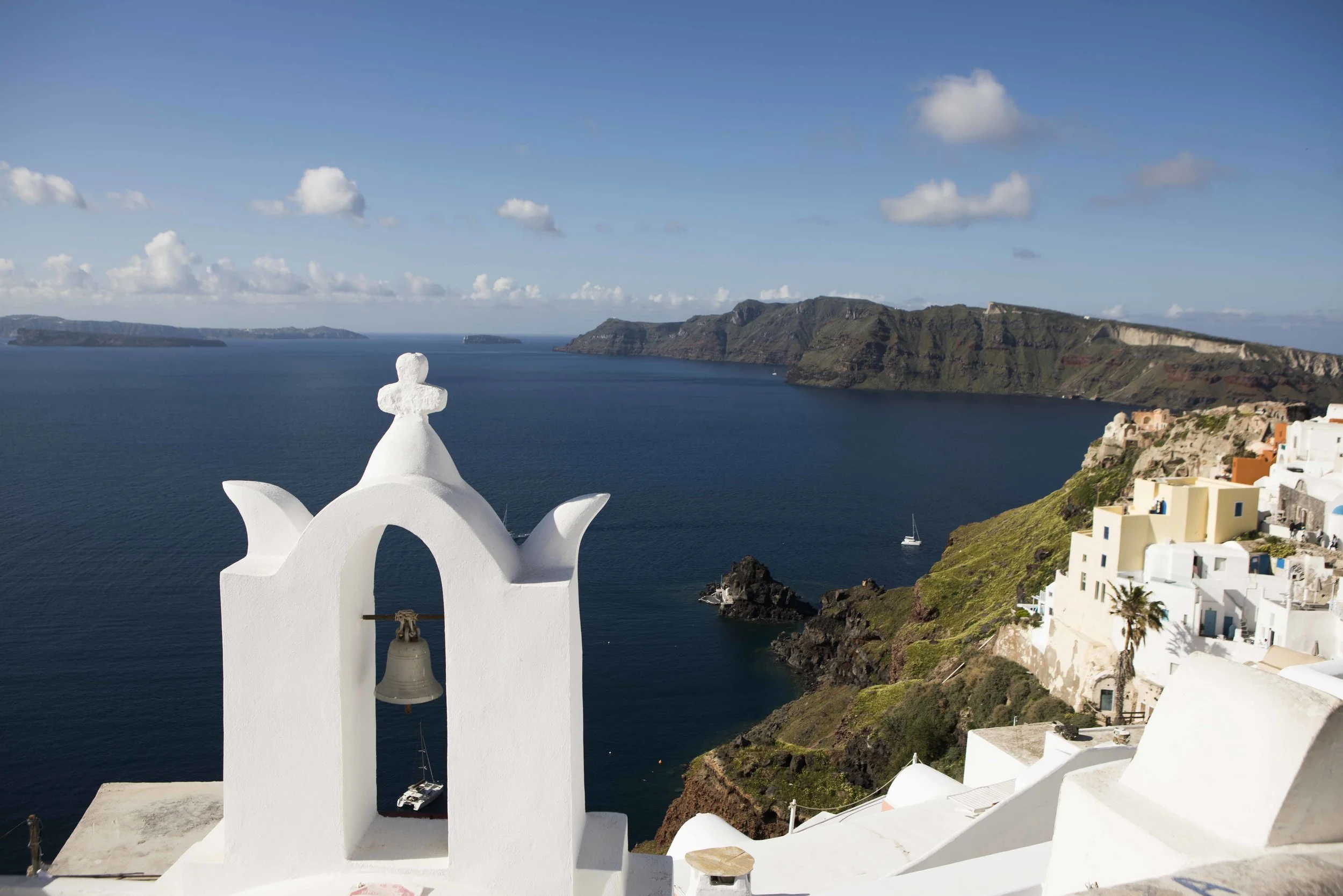 sunrise_kyellow_santorini_2019.jpg