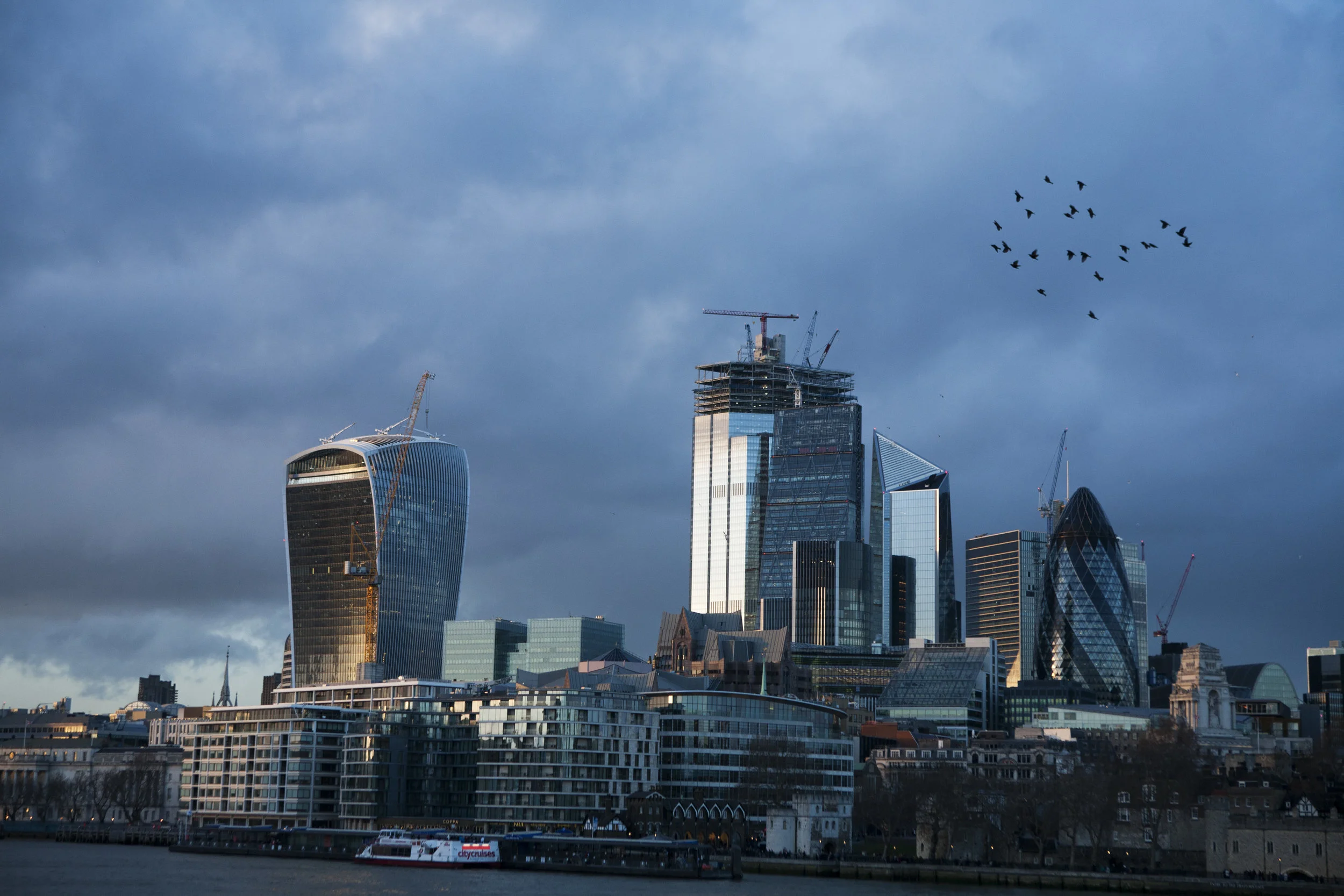 kyellow_london_city.jpg