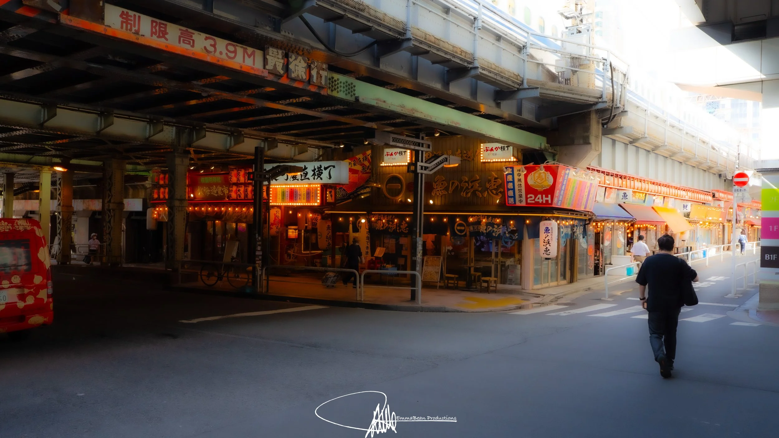 DSC03925-1-2.jpg