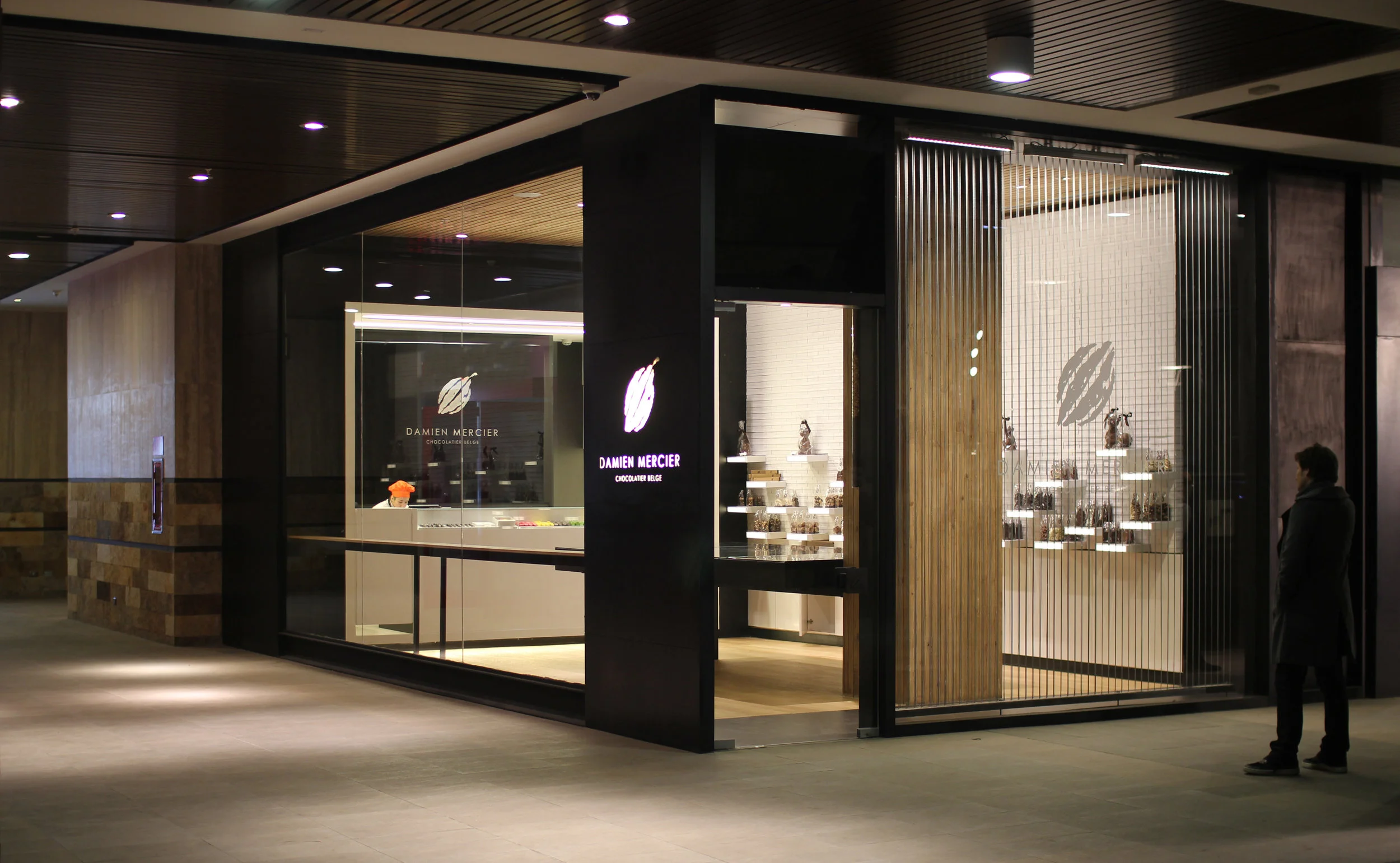 DAMIEN MERCIER CHOCOLATIER