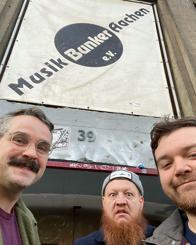 Tonight we are the Musikbunker in Aachen Germany. Doors are at 19:00 and the music starts at 20:00! There are a few tickets left....we will see you tonight!
