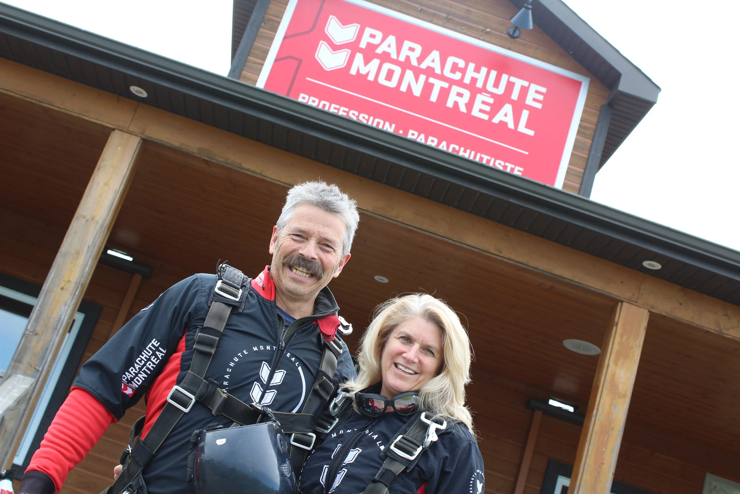 sky dive before2.JPG