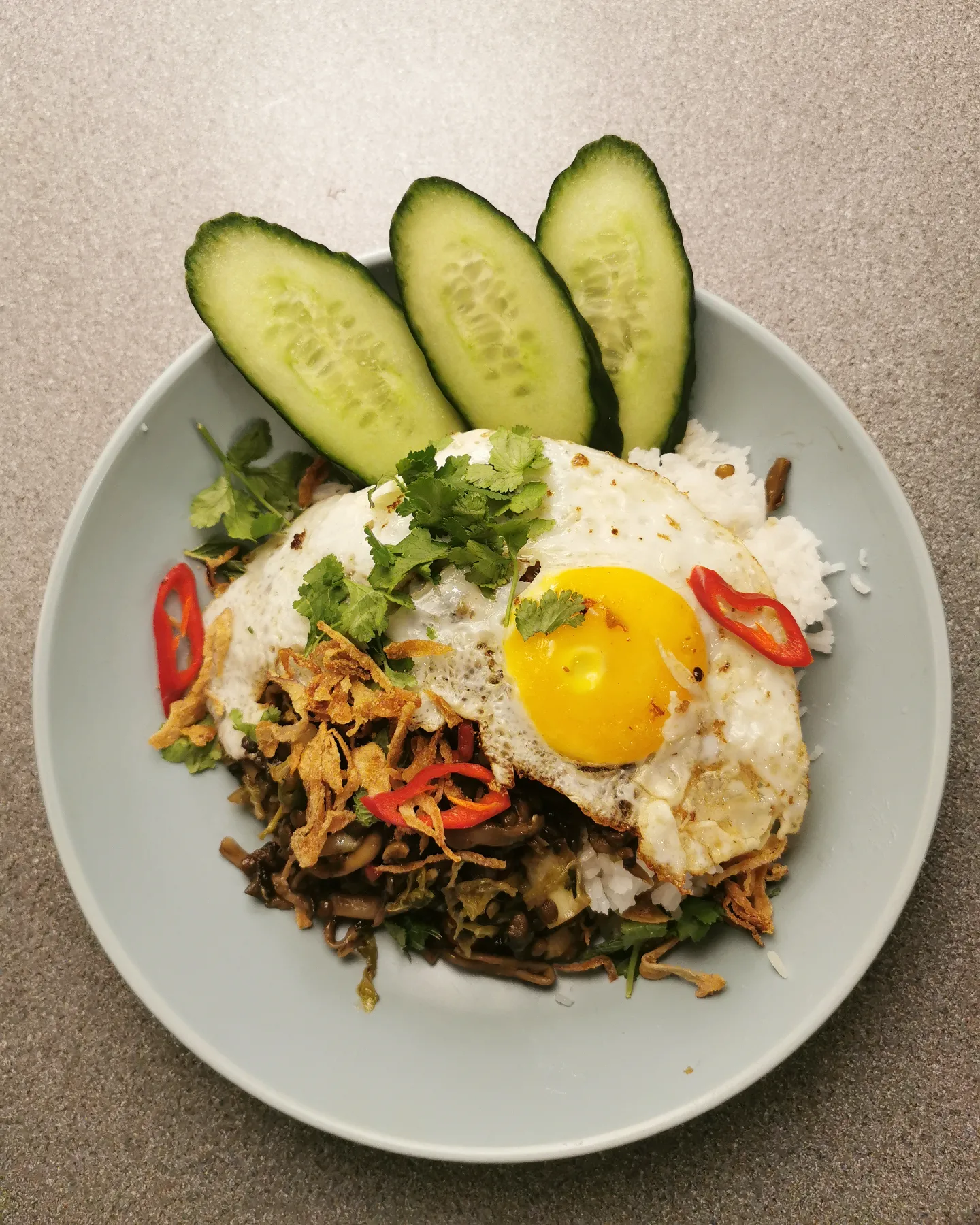 Veggie lentil and mushroom stir fry