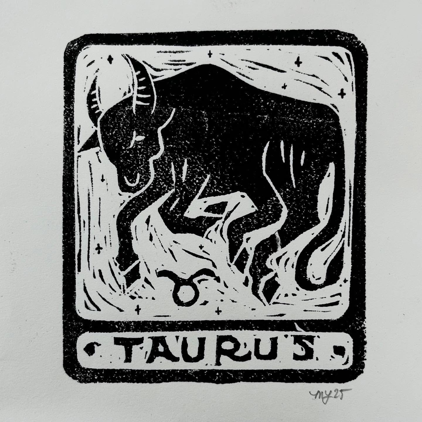 Ok so it&rsquo;s Taurus season so I had to feature that print on this post about my Astrology prints! Any Tauruses out there?!? ♉️🐂✨ and OFC I cannot forget my Cancer babes (I know it&rsquo;s not cancer season but a girl&rsquo;s gotta post the print