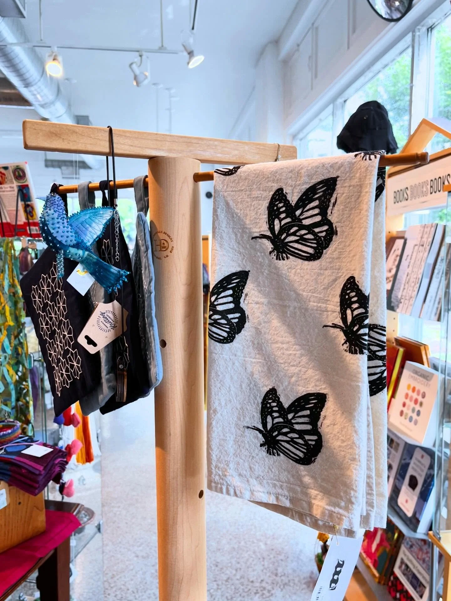 Did you know you can find my towels in the Artisan Shop at @textilecentermn ?! For now, I only have one left, but will have more soon - maybe even some new designs?