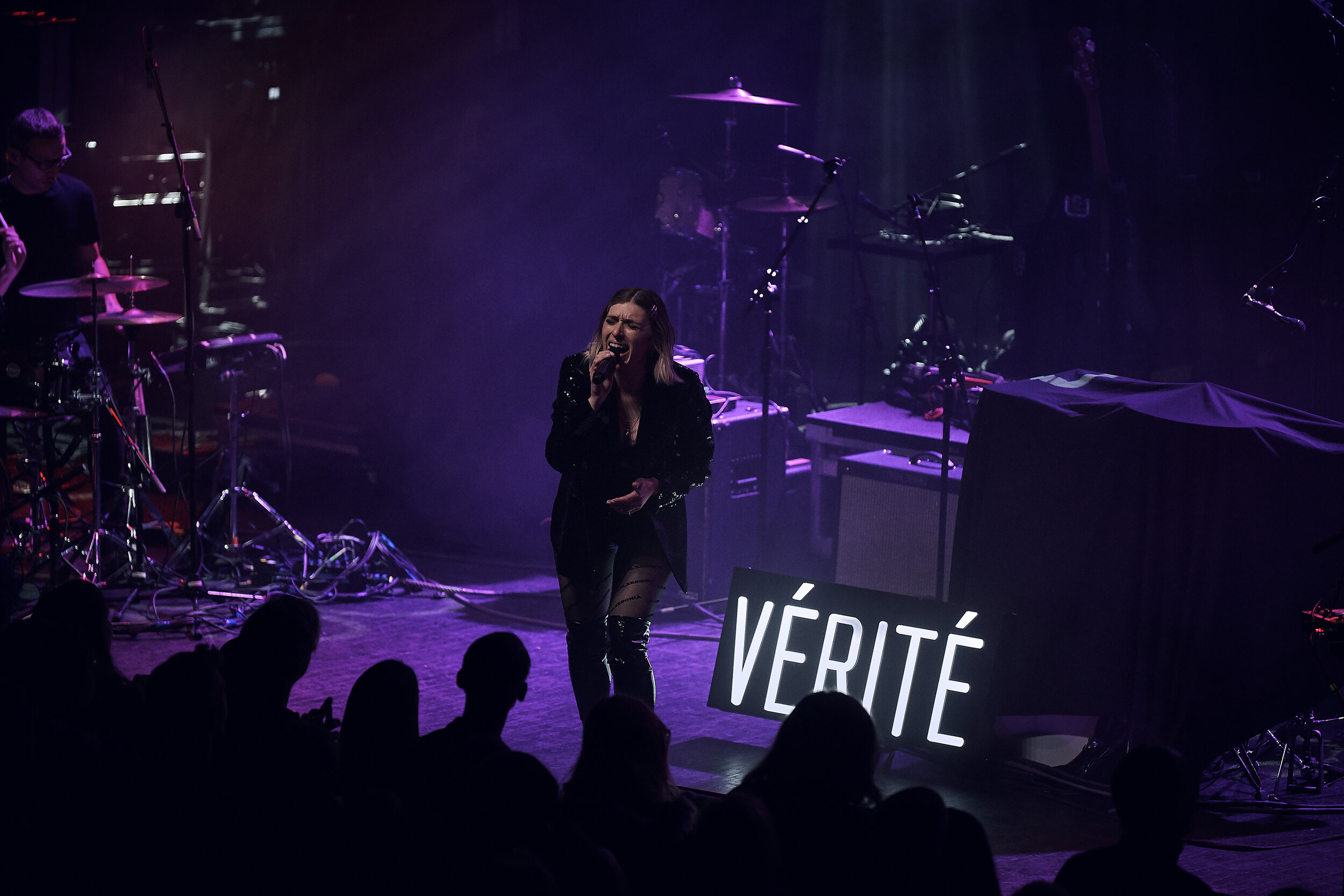    Vérité     // 2019-11-06 //   The Fillmore    -  Detroit, MI // Photos by  Attila Hardy  