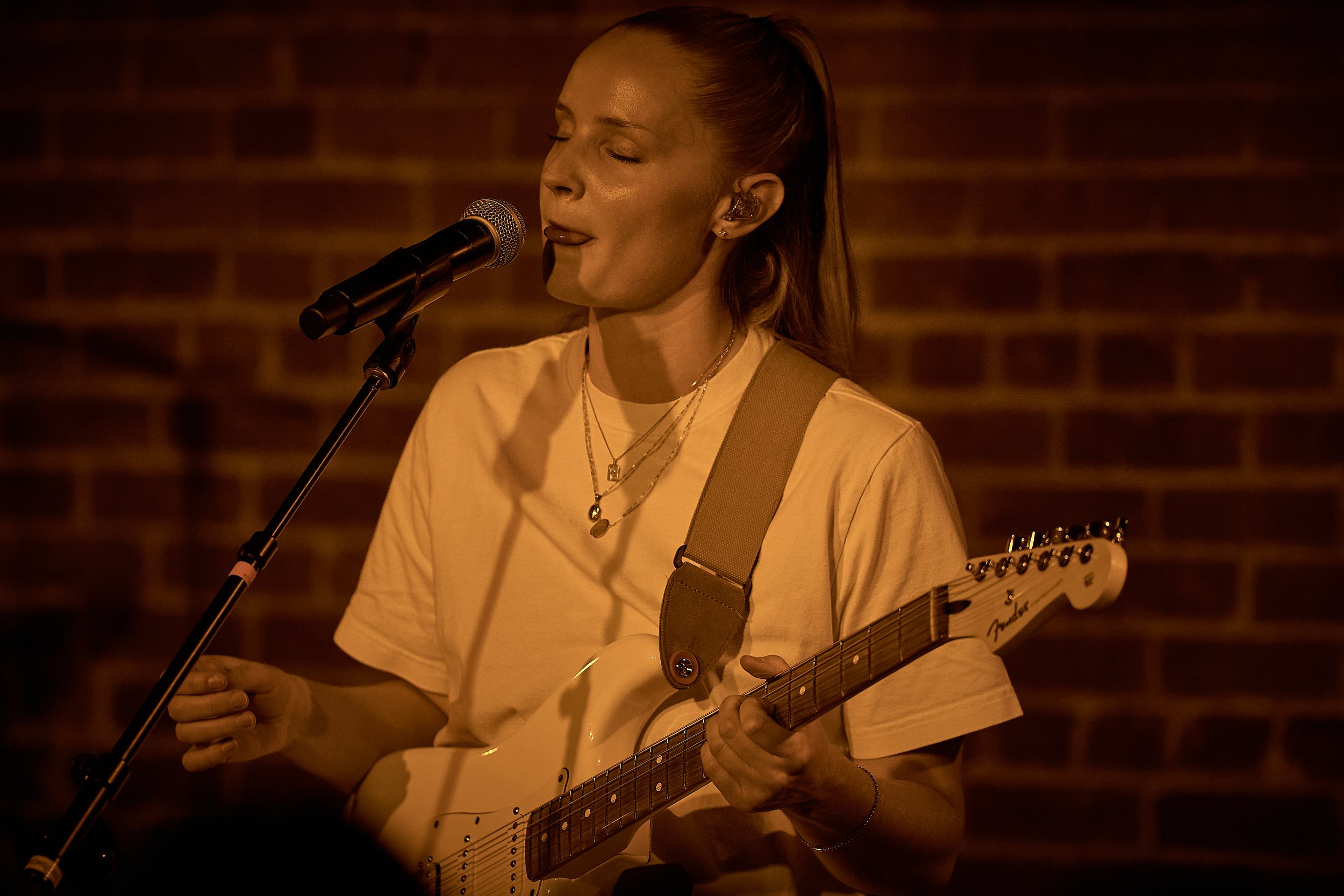    Charlotte Day Wilson   // 2022-03-02 // The Shelter at   Saint Andrew’s Hall     - Detroit, MI // Photos by   Attila Hardy   