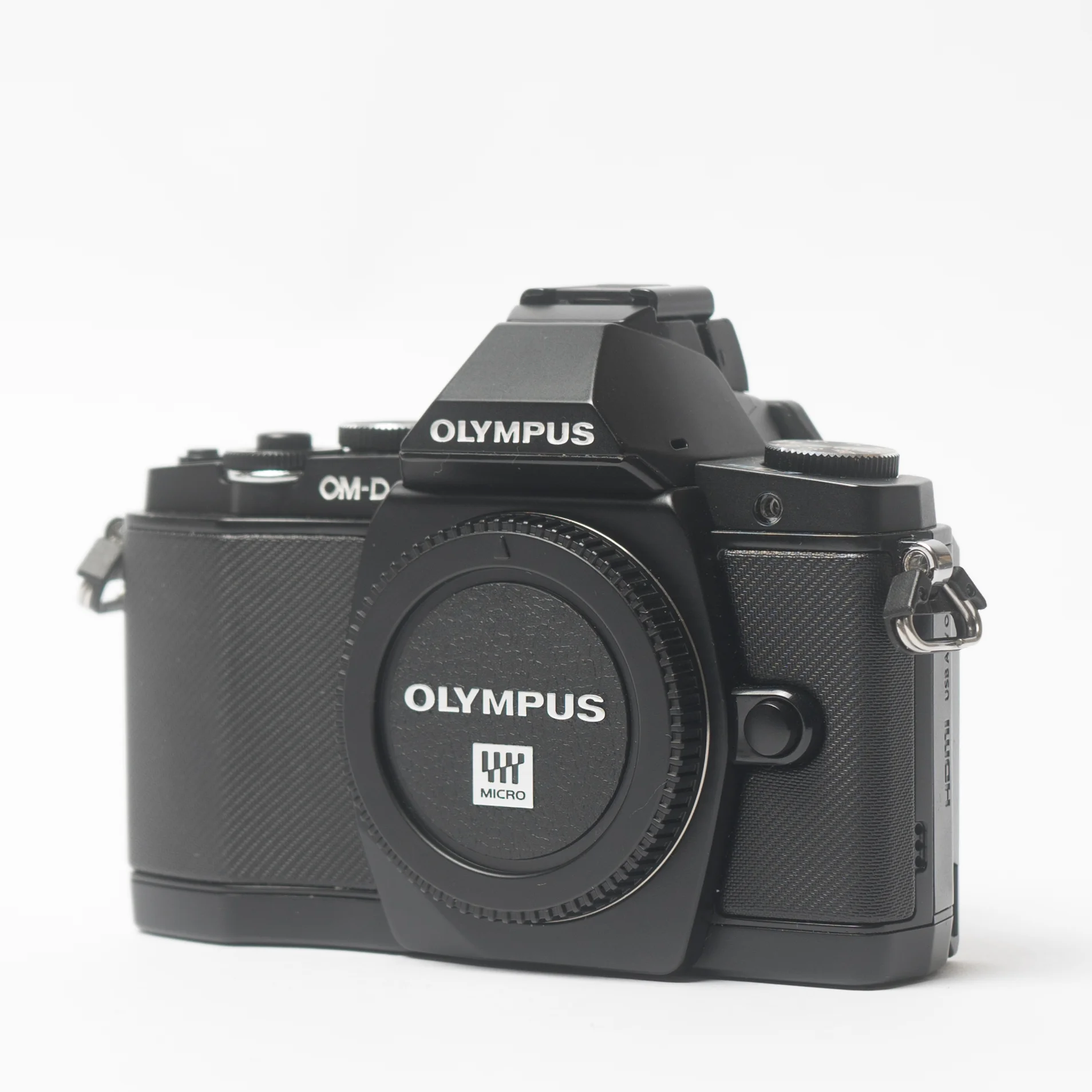 Olympus OM-D E-M5 Mirrorless Micro Four Thirds Digital Camera (Body, Black) Pixity