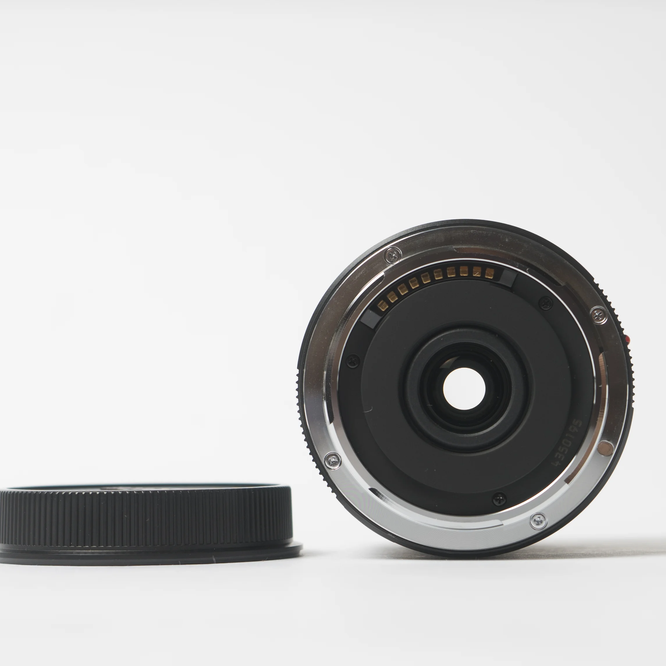 Leica Vario-Elmar-TL 18-56mm f/3.5-5.6 ASPH Lens Pixity