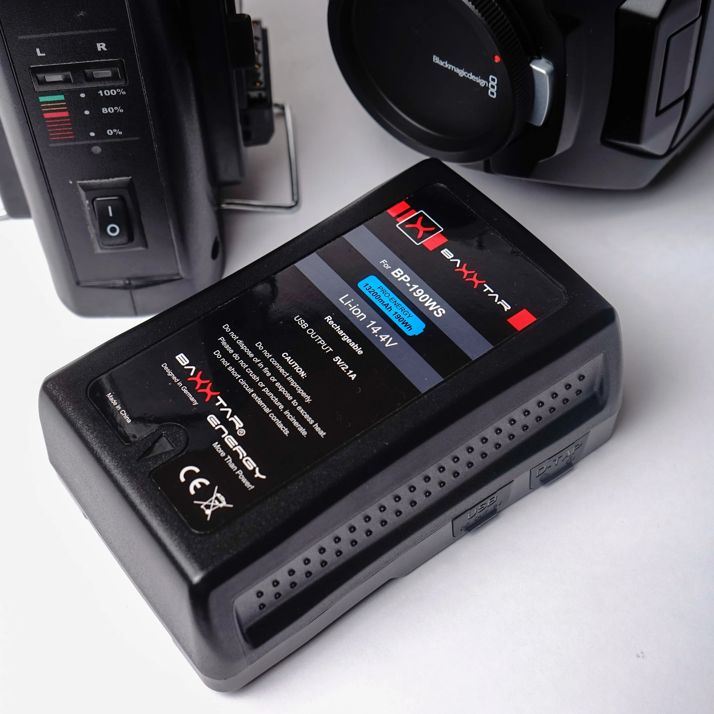 Blackmagic Design URSA Mini 4K Digital Cinema Camera (EF-Mount) Pixity