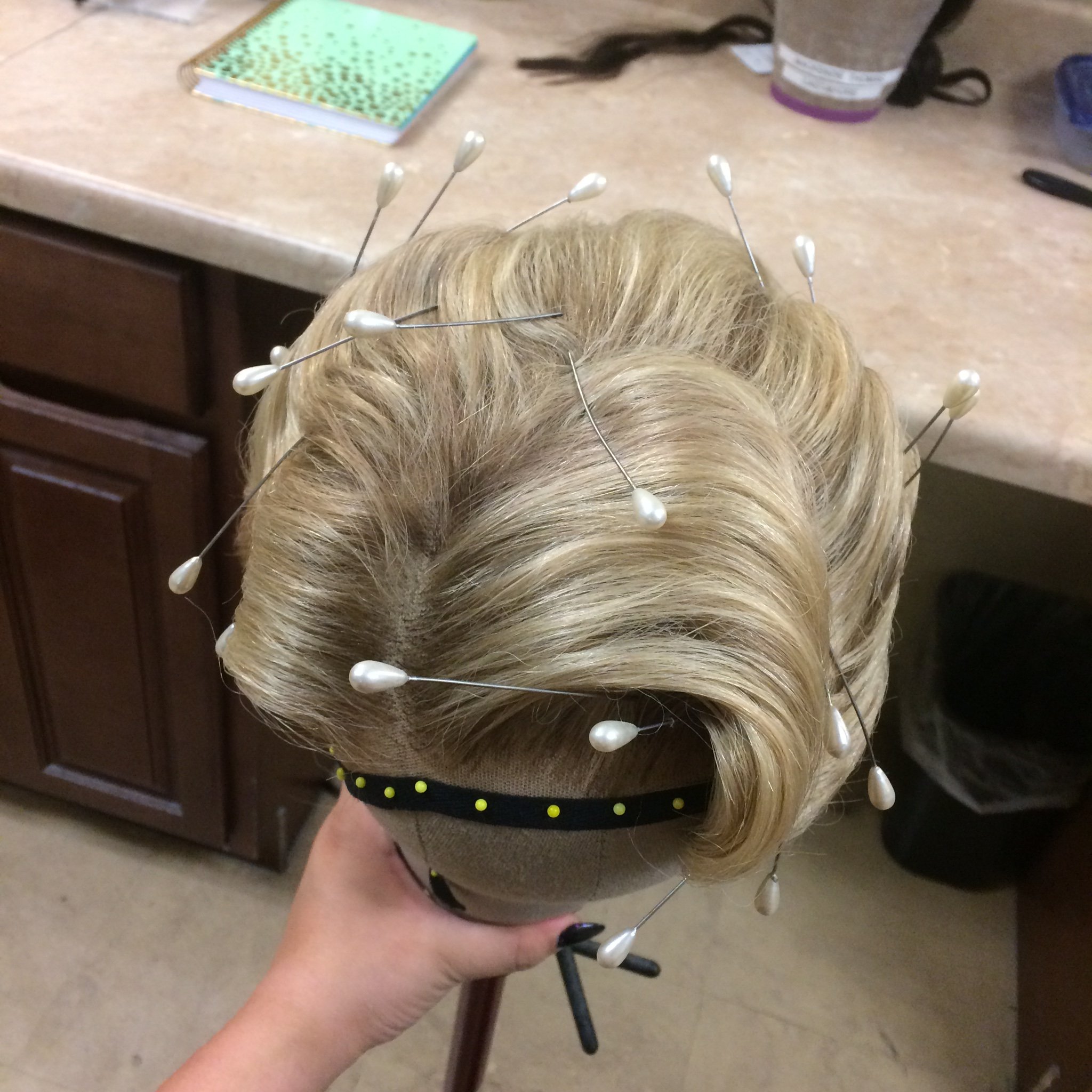  Process - styling on block, top view 