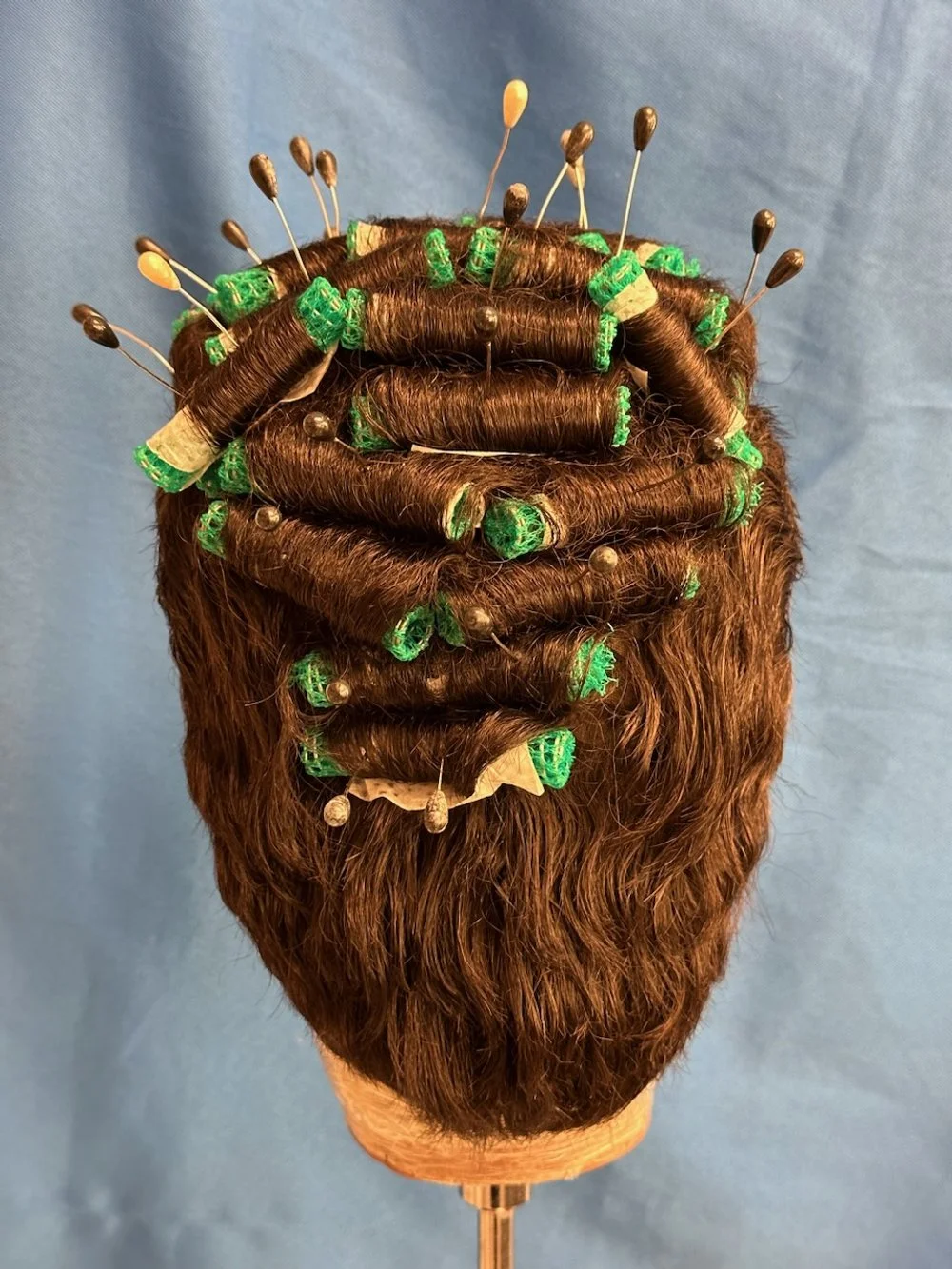  Before wig being prepped, back 